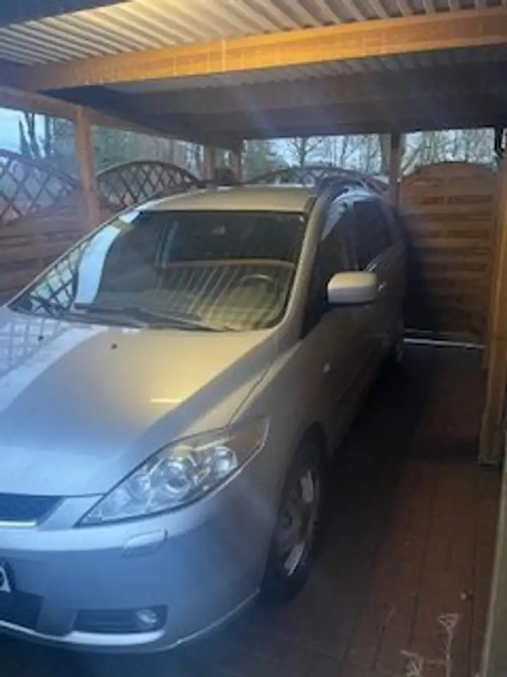 Mazda 5
