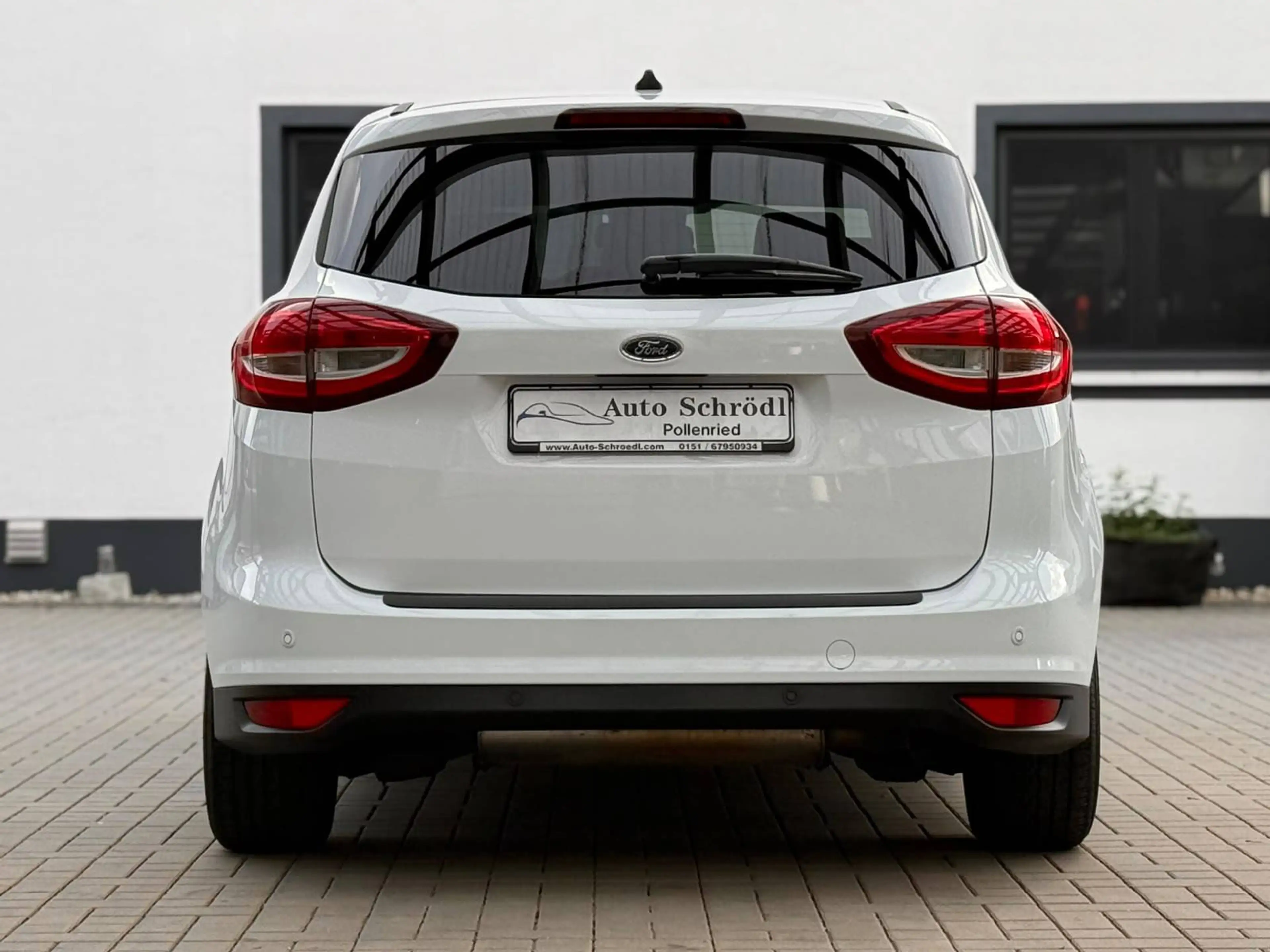 Ford C-Max Aut. 1.5 EcoBoost, Bi-Xenon, Lenkradheiz, Active City Stop, Tempomat, PDC, 2-Zonen Klimaauto, SR+WR — photo 8