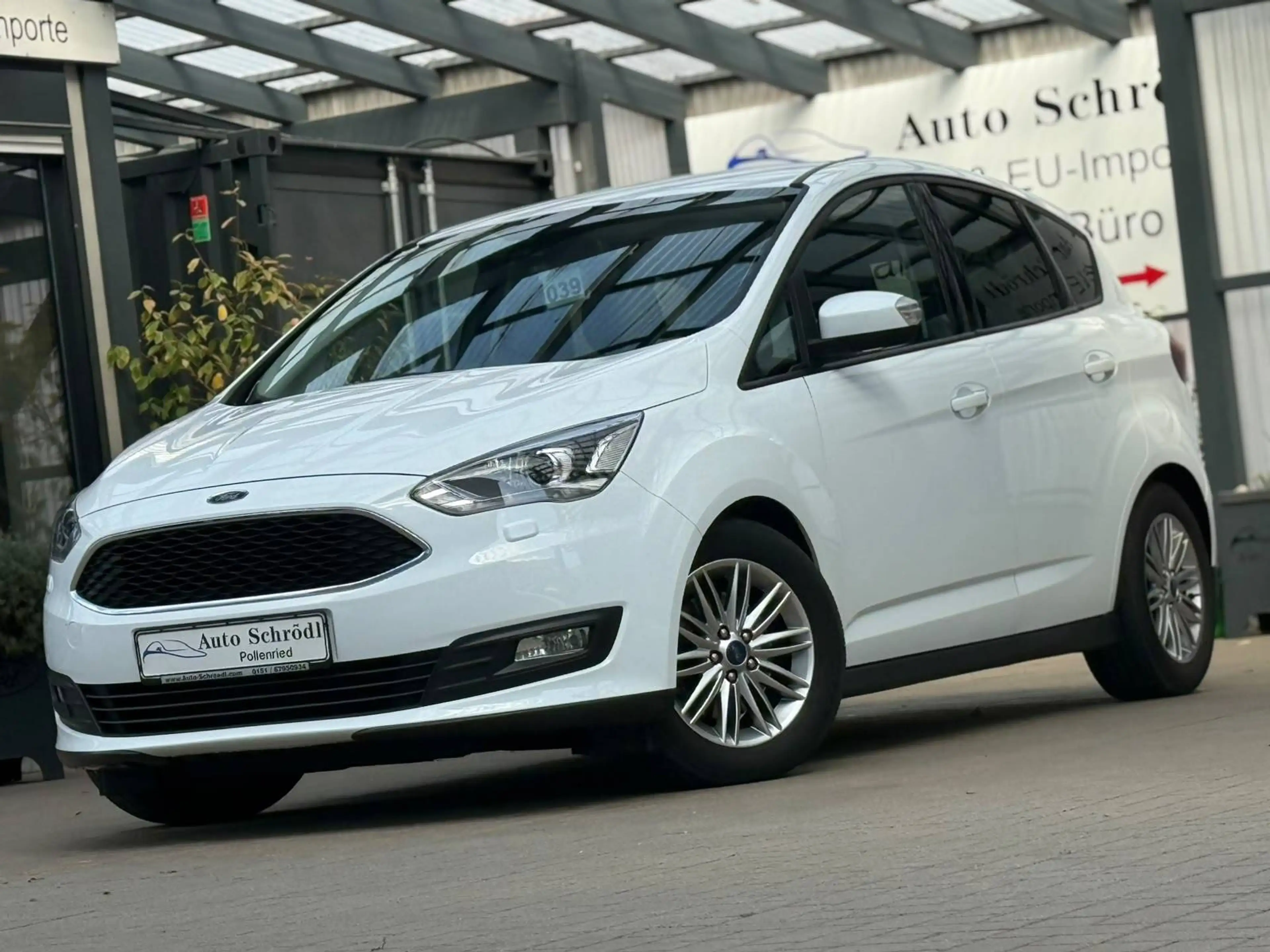 Ford C-Max Aut. 1.5 EcoBoost, Bi-Xenon, Lenkradheiz, Active City Stop, Tempomat, PDC, 2-Zonen Klimaauto, SR+WR
