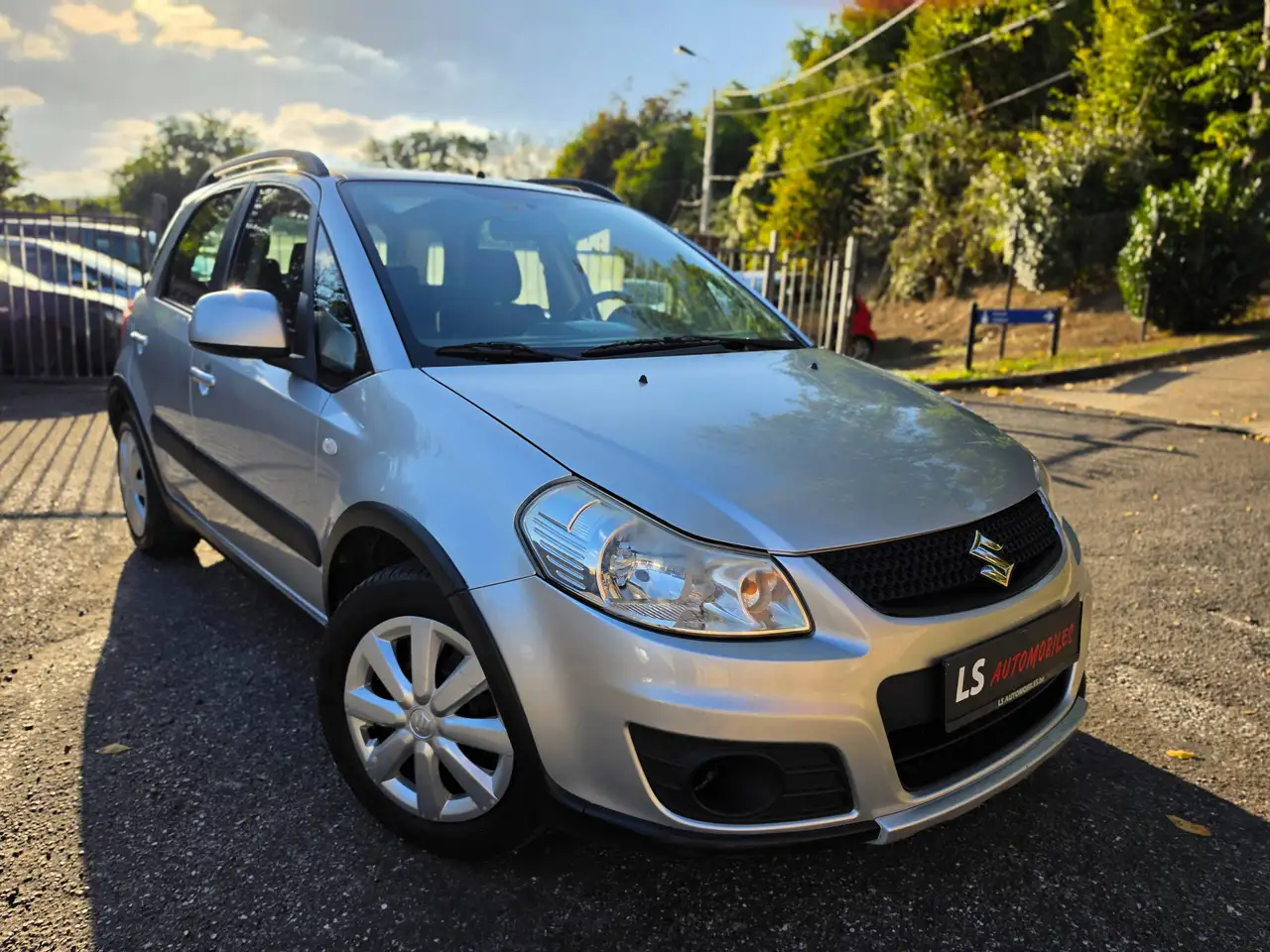 Suzuki SX4
