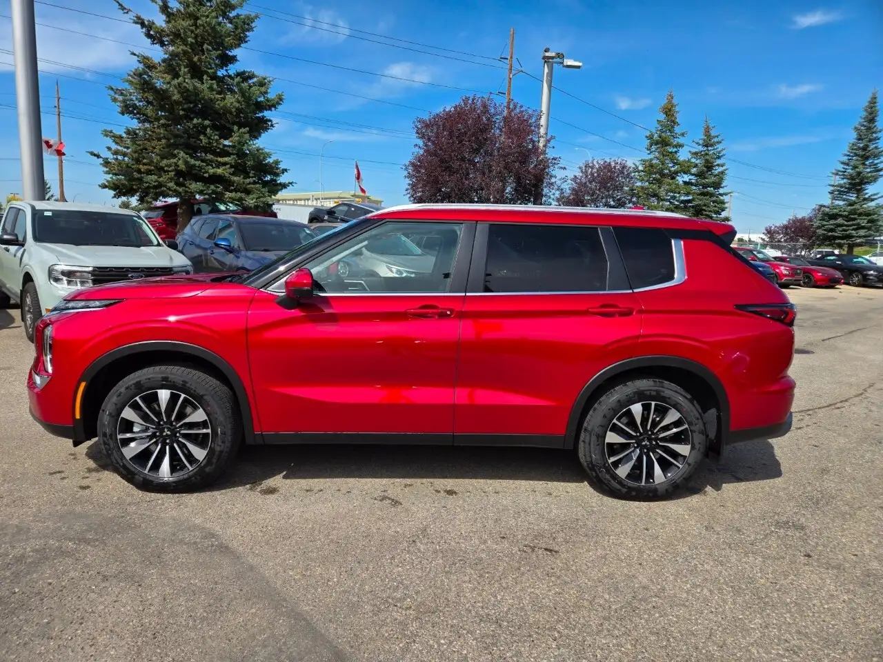 Mitsubishi Outlander снимка Mitsubishi Outlander