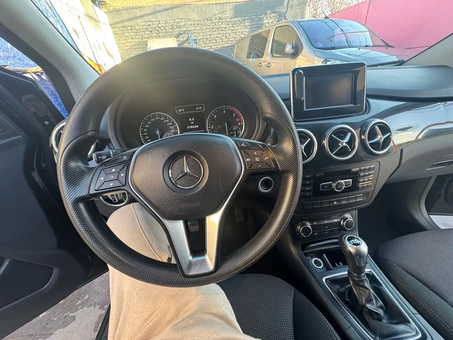 Mercedes-Benz B 180 180CDI BE (4.75) - 1