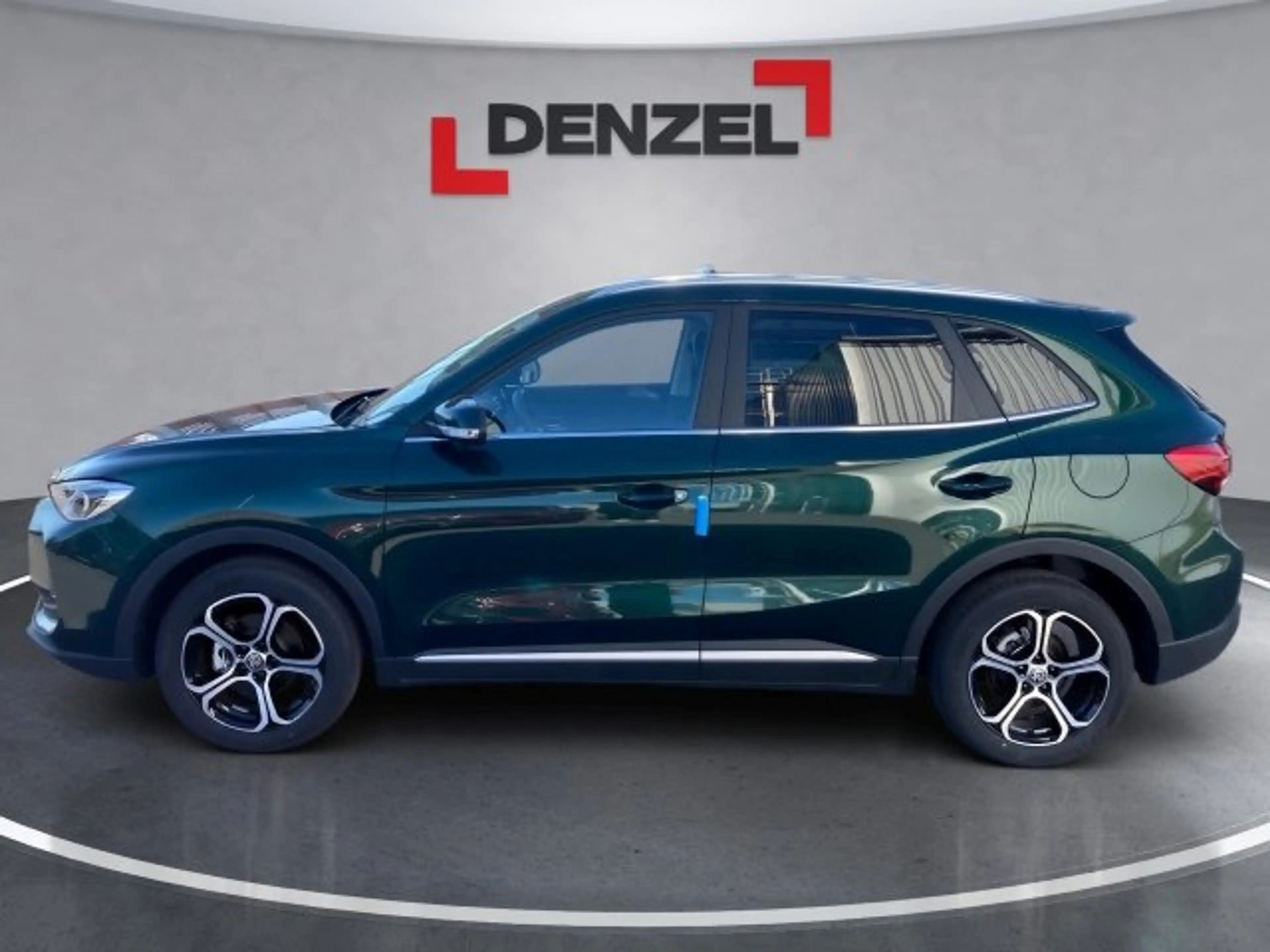 MG ZS + 1,5 MT Deluxe 25.5 Österreich Paket — photo 2