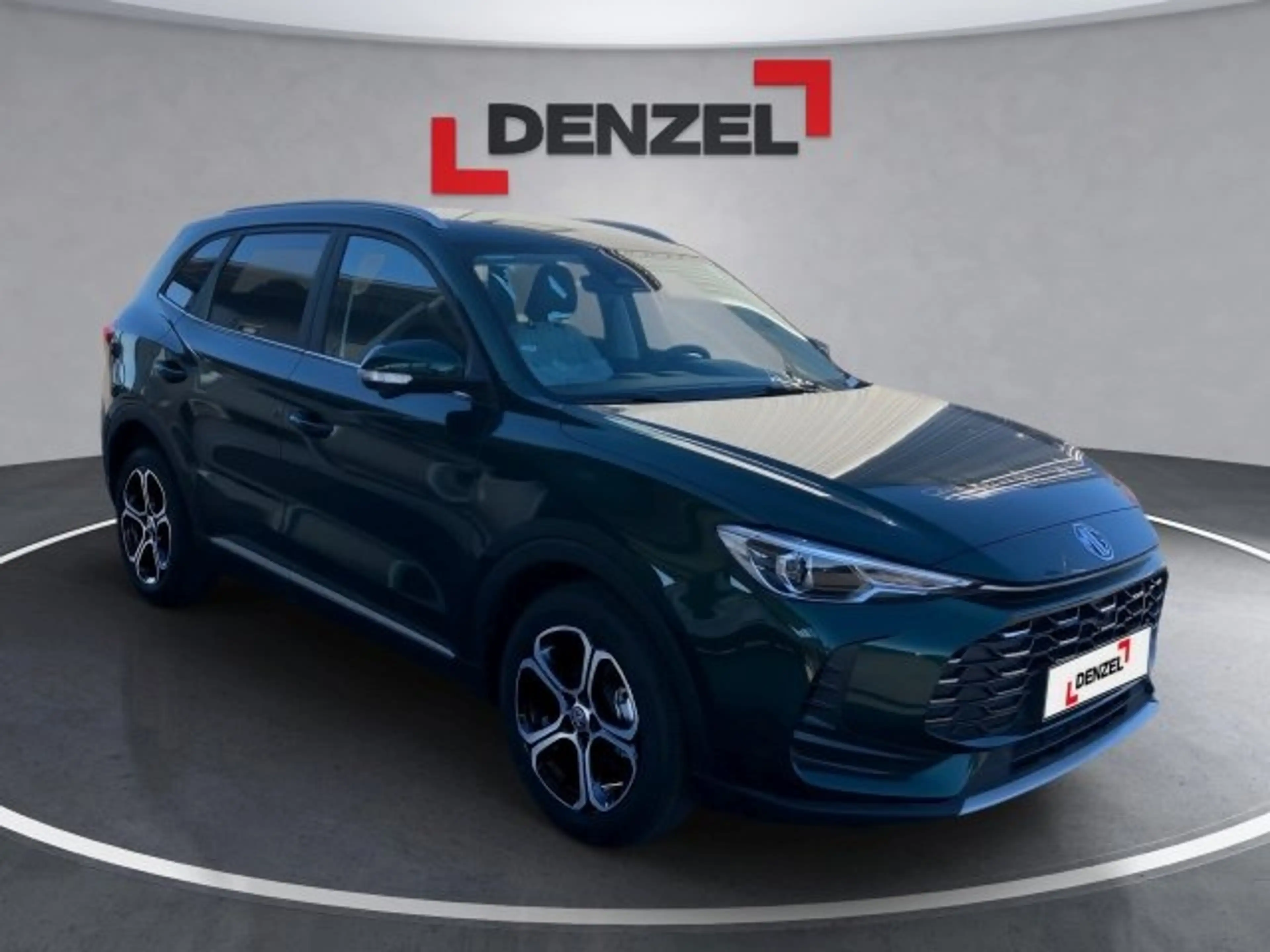 MG ZS + 1,5 MT Deluxe 25.5 Österreich Paket — photo 6