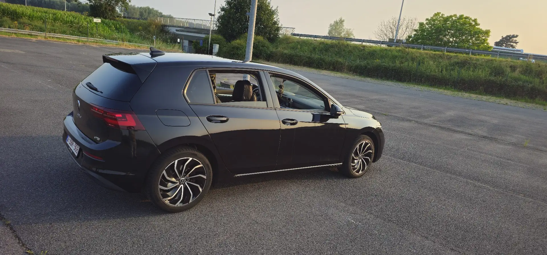 Volkswagen e-Golf golf 8 etsi - 2