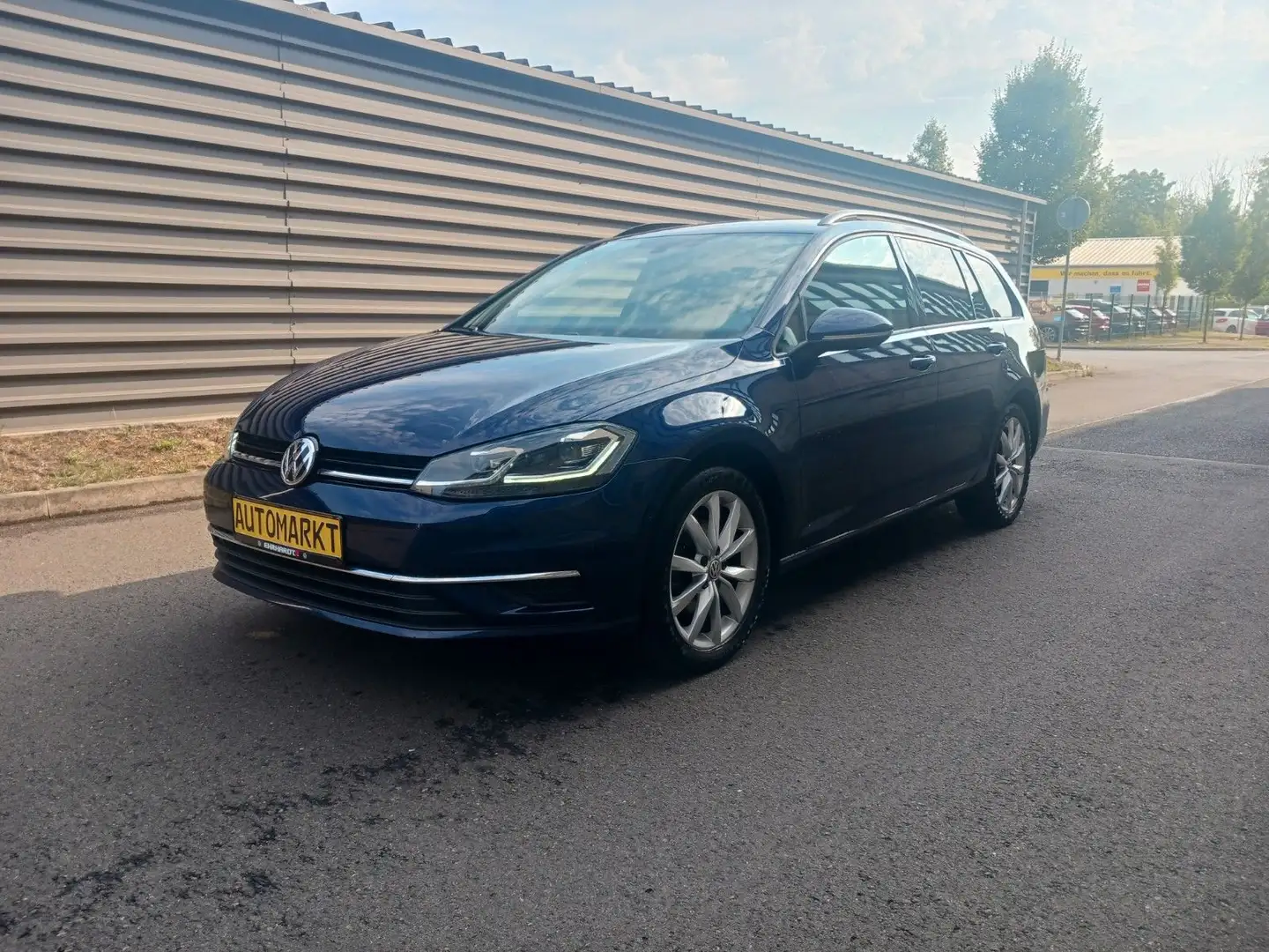 Volkswagen Golf VII Variant Comf. 4Motio, LED, Standhz. Blau - 1