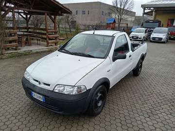 STRADA 1.9 d