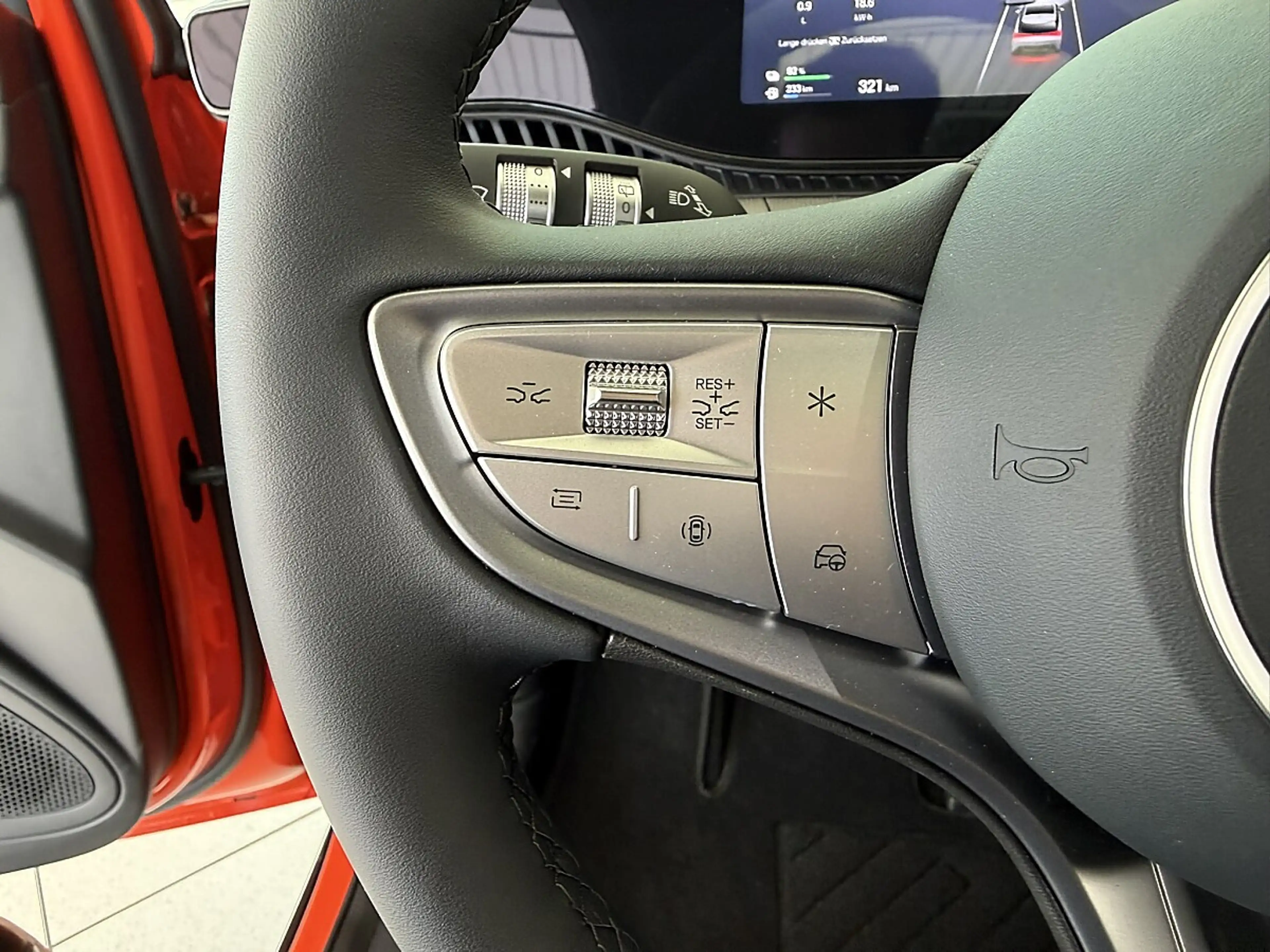 BYD Dolphin G DM-i PHEV 18,3kWh Comfort — photo 12