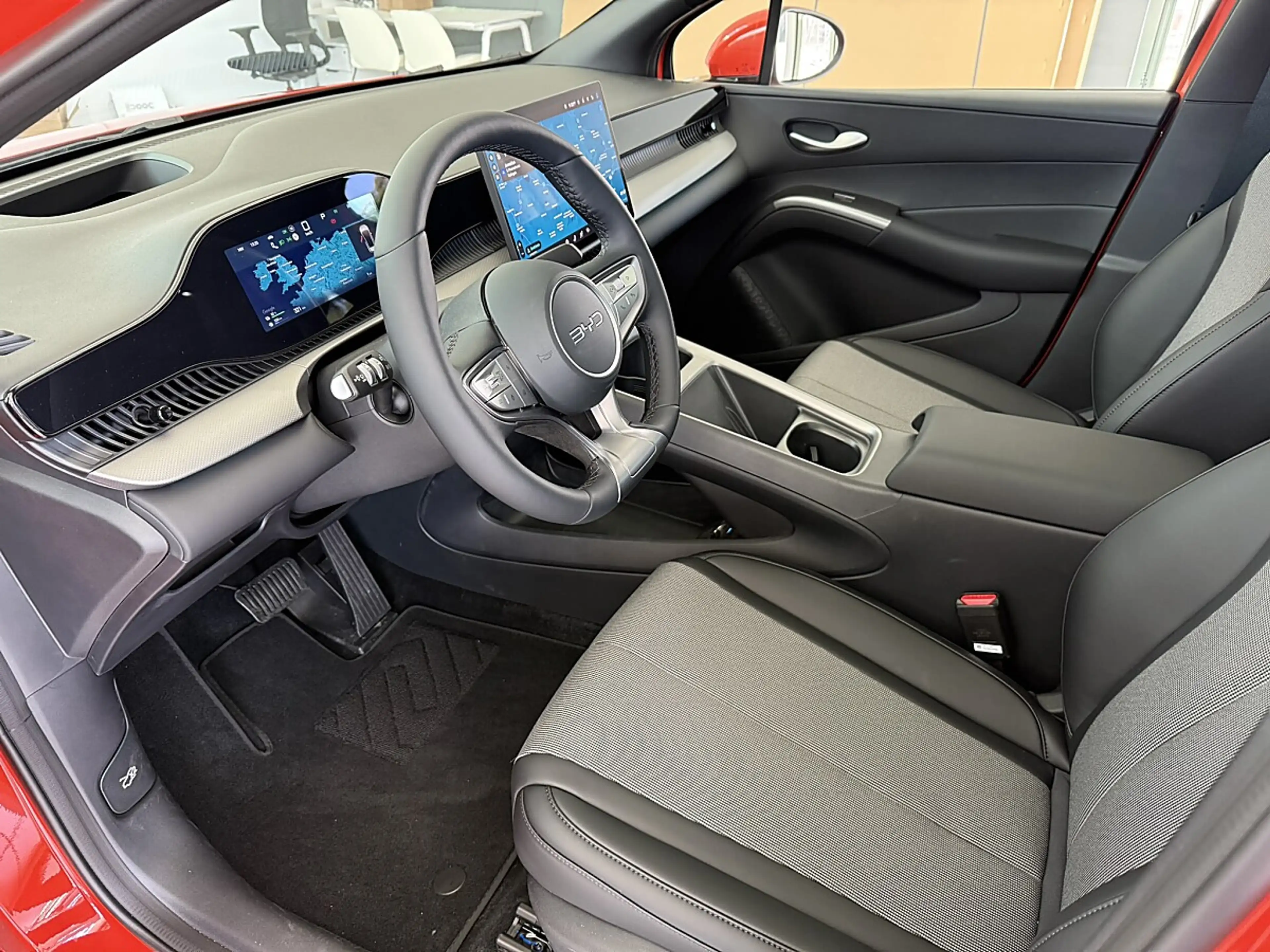 BYD Dolphin G DM-i PHEV 18,3kWh Comfort — photo 6