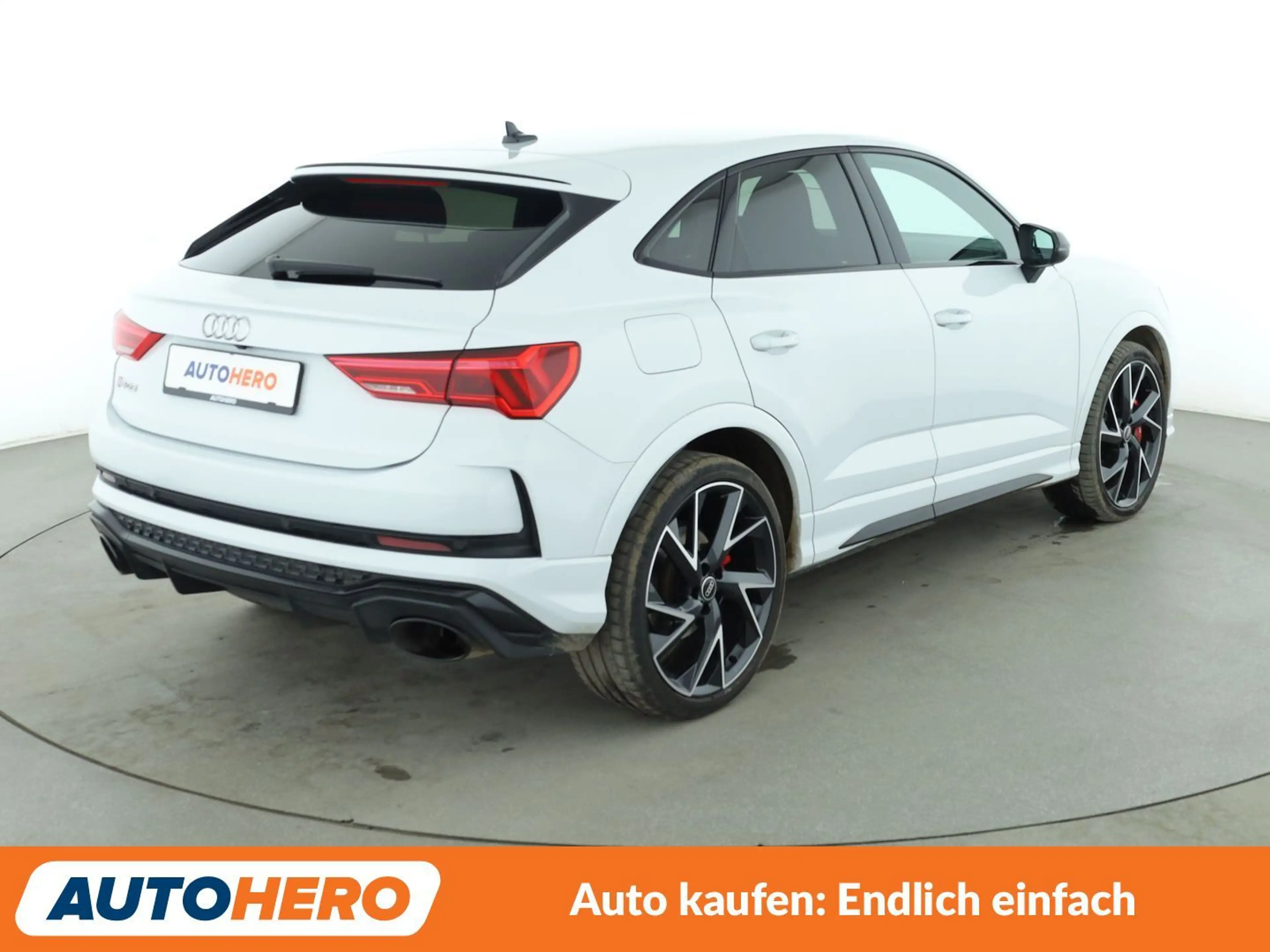 Audi RS Q3 2.5 TFSI quattro Aut.*NAVI*LED*CAM* — photo 6