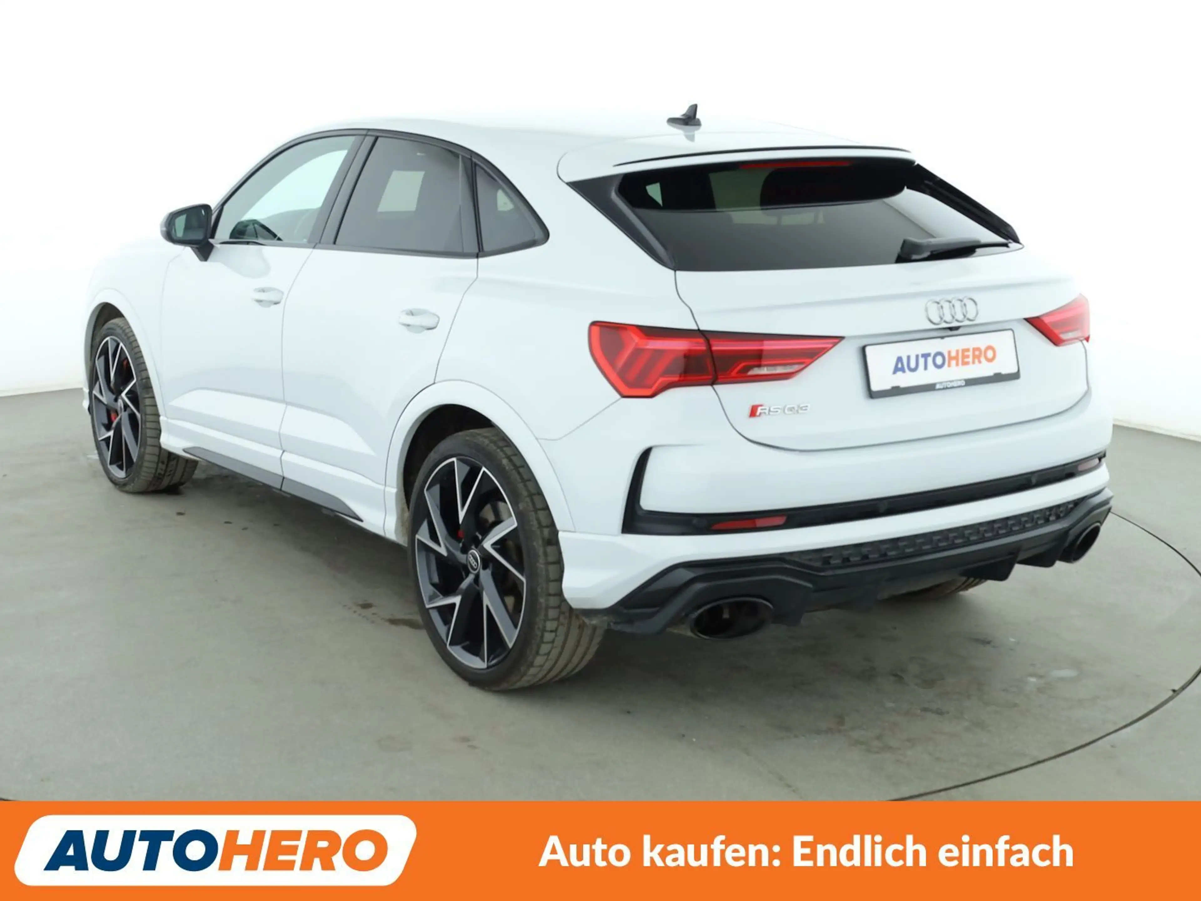 Audi RS Q3 2.5 TFSI quattro Aut.*NAVI*LED*CAM* — photo 4