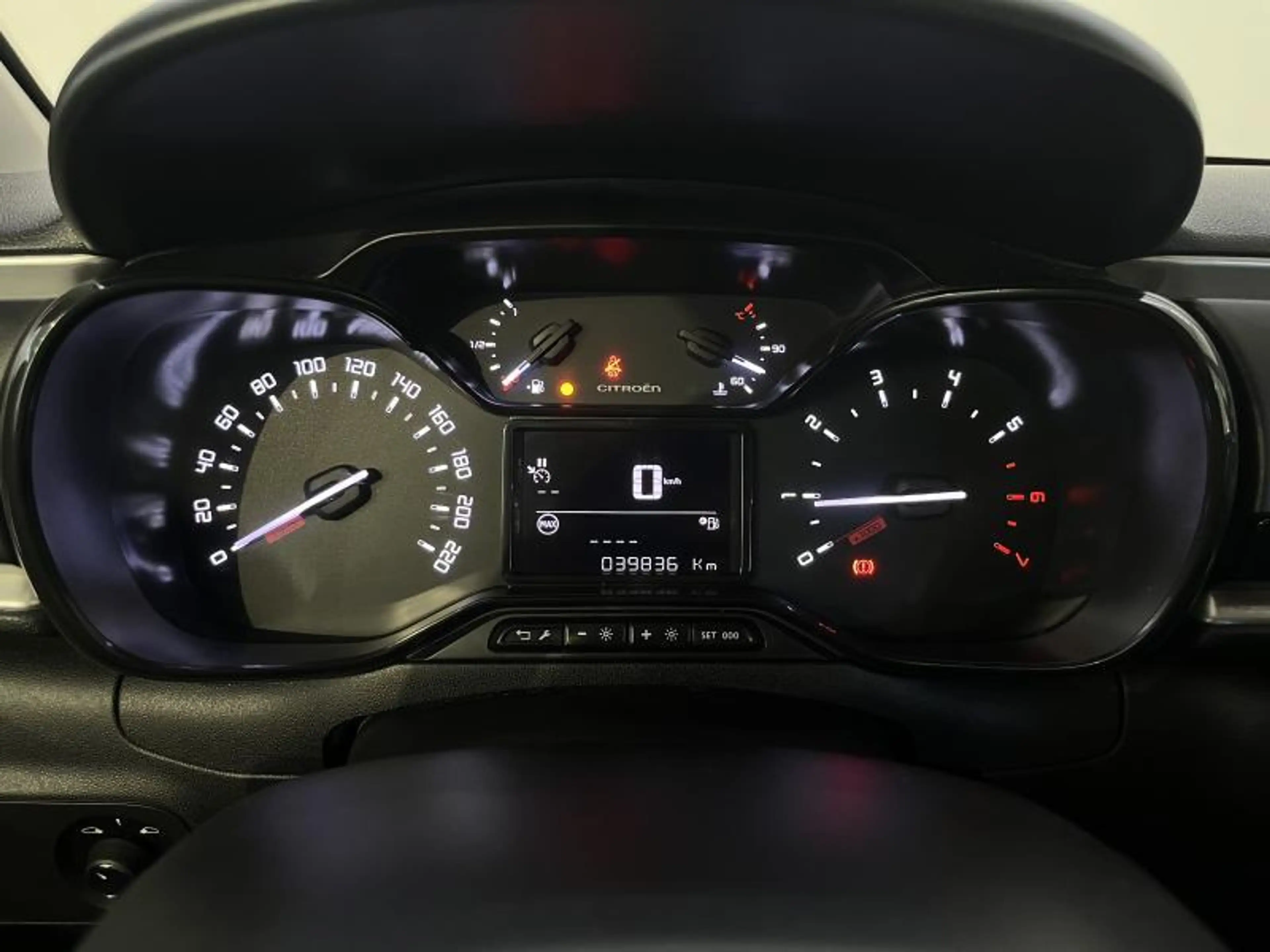 Citroen C3 FEEL — photo 8
