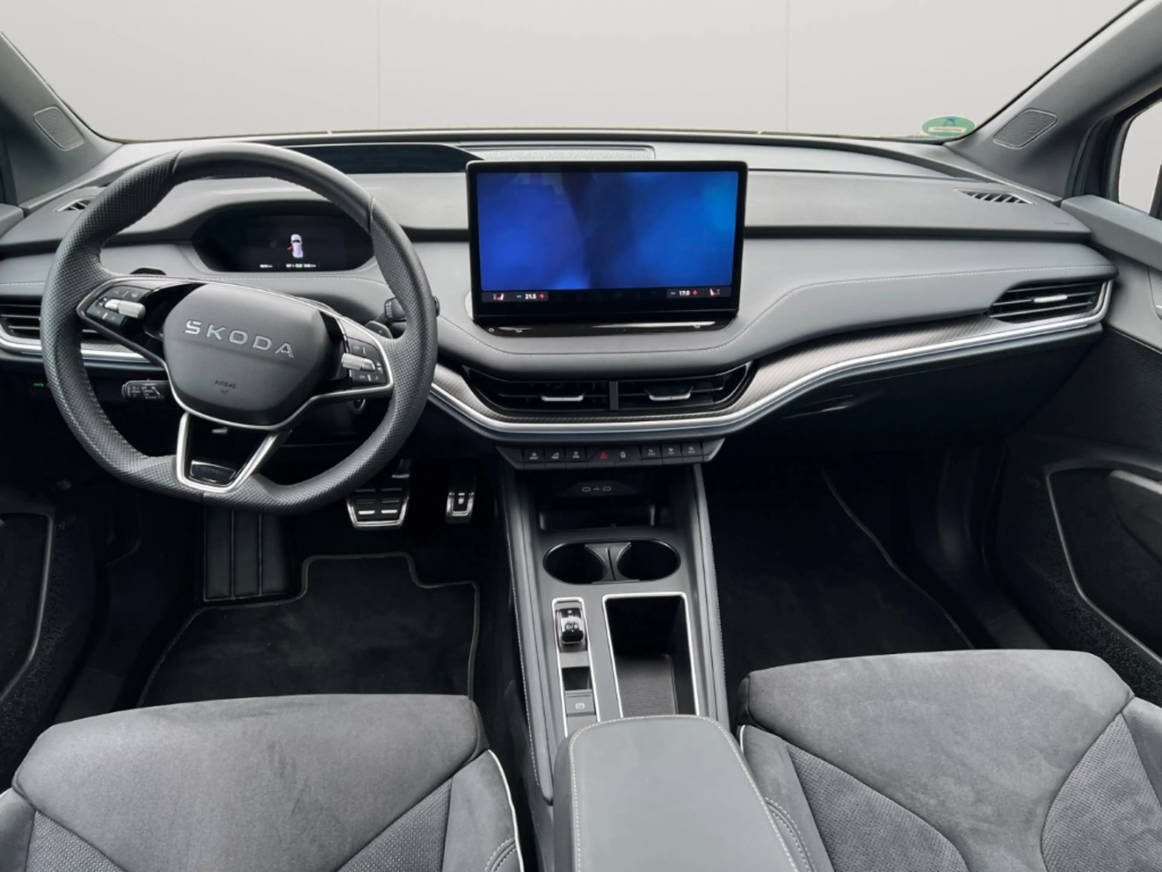 Skoda Elroq 60 Sportline Matrix Navi HUD CANTON 360° ACC — photo 8