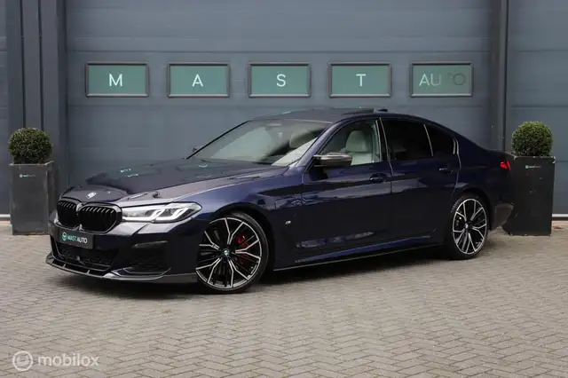 BMW 545 5-serie 545e M-Performance|Individual|Massage|B&W|
