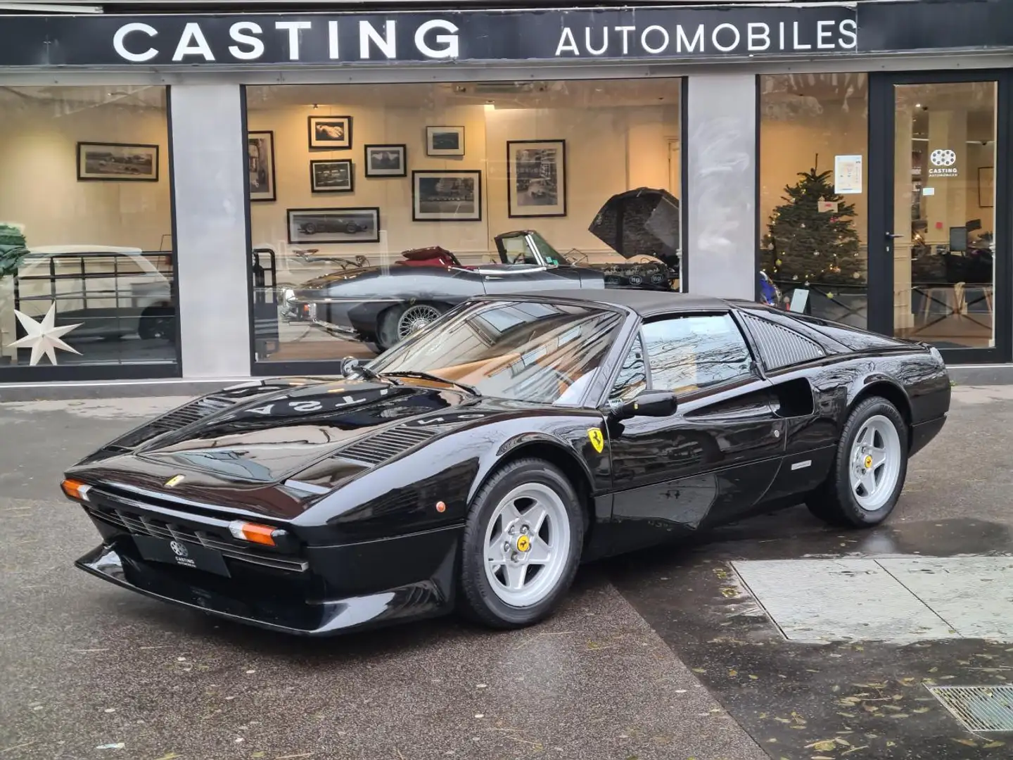 Ferrari 308 GTS Carburateurs Noir - 1