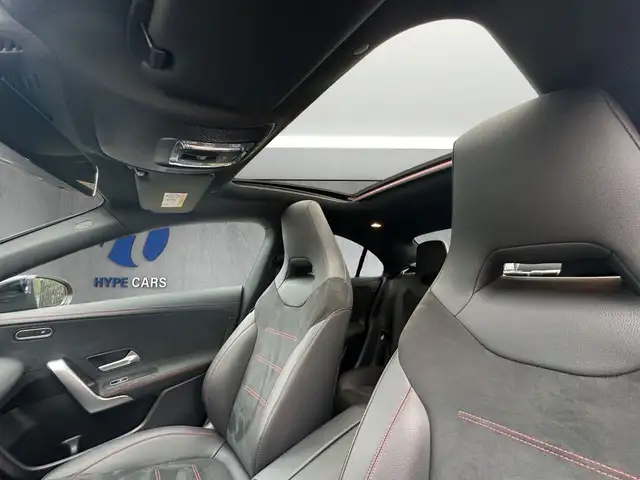 Mercedes-Benz Cla view 9