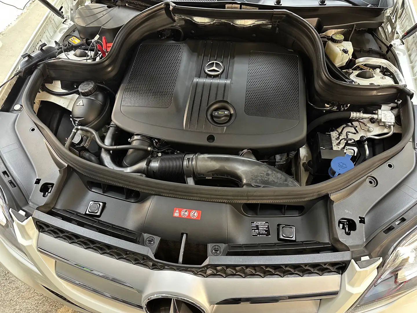 Mercedes-Benz GLK 220 GLK 220 CDI BlueEfficiency A-Edition Aut. A-Edition Weiß - 2