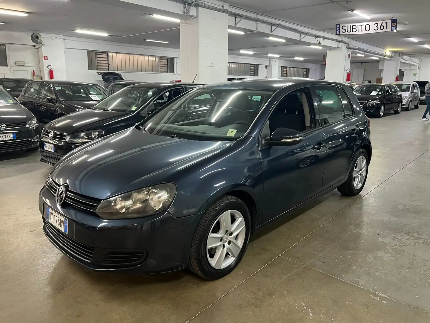 Volkswagen Golf 5p 1.6 tdi  solo 130mila km Bleu - 1