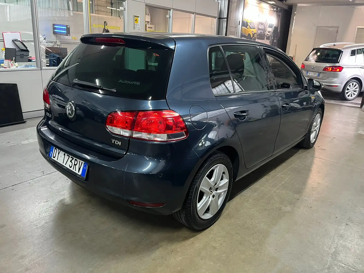 Volkswagen Golf 5p 1.6 tdi  solo 130mila km Bleu - 2