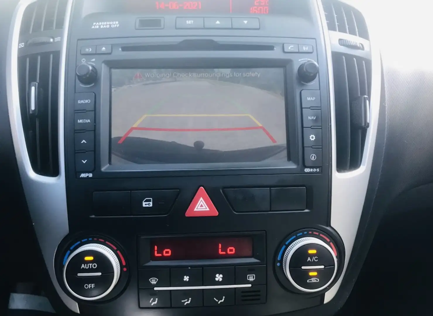 Kia Ceed SW / cee'd SW 1.6 CRDi Vision - 1