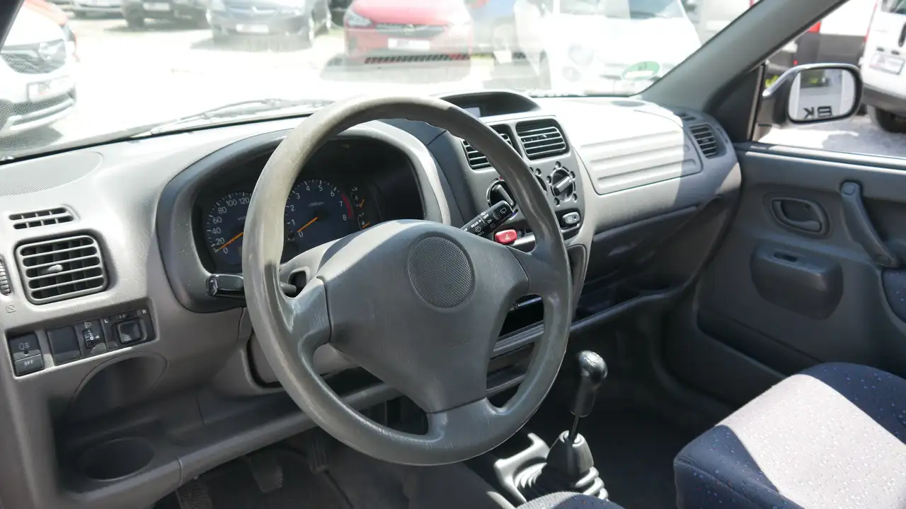 Suzuki Ignis 4WD Allrad Klimaanlage Tüv,- Kundendienst Neu, foto 11