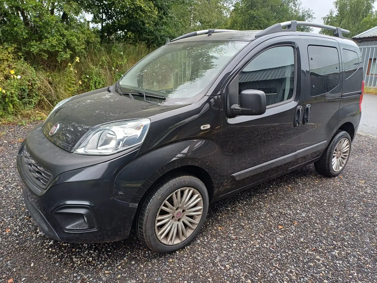 Fiat Qubo Qubo 1.3 Multijet Trekking Noir - 1