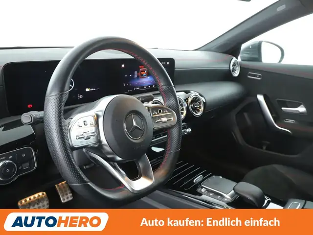 Mercedes-Benz Cla view 11