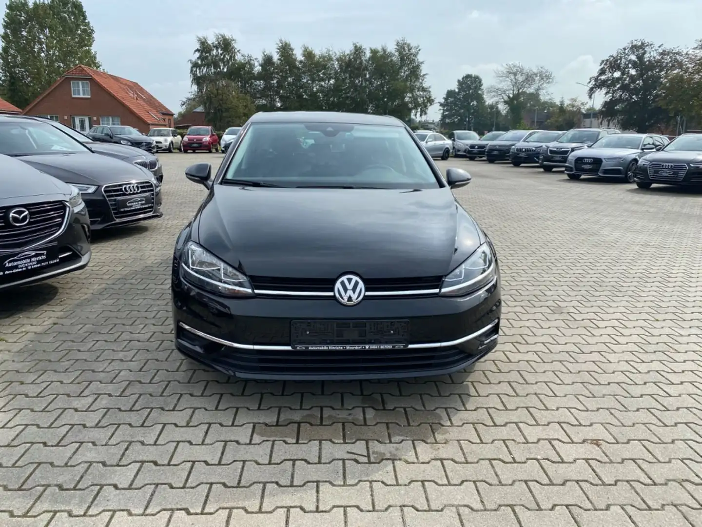 Volkswagen Golf VII Lim. IQ.DRIVE Start-Stopp Schwarz - 1