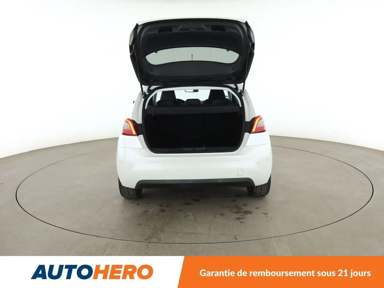 Peugeot 308 308 — photo 16