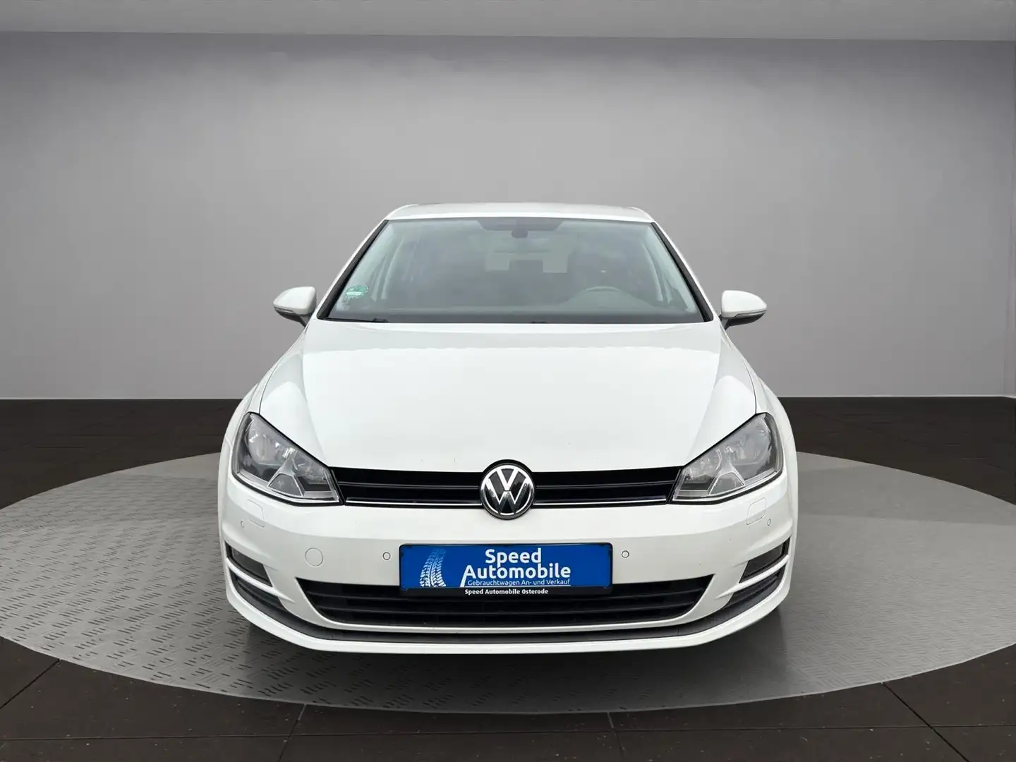 Volkswagen Golf VII Lim. Cup BMT*PDC/Klima/Lü.Scheck./Top* Weiß - 2