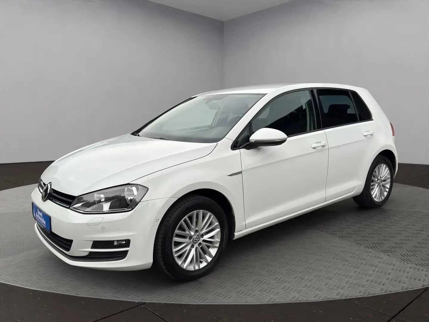 Volkswagen Golf VII Lim. Cup BMT*PDC/Klima/Lü.Scheck./Top* Weiß - 1