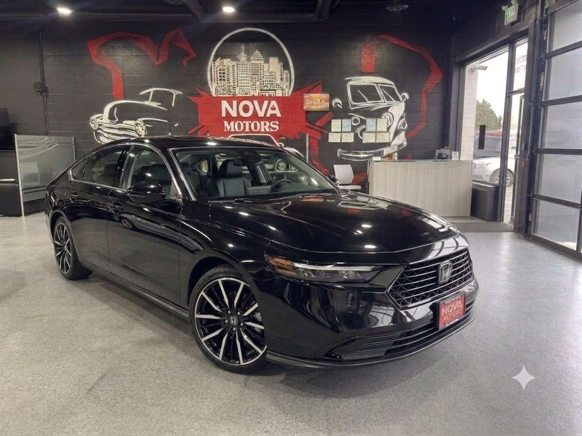 2025 Honda Accord Touring eCVT