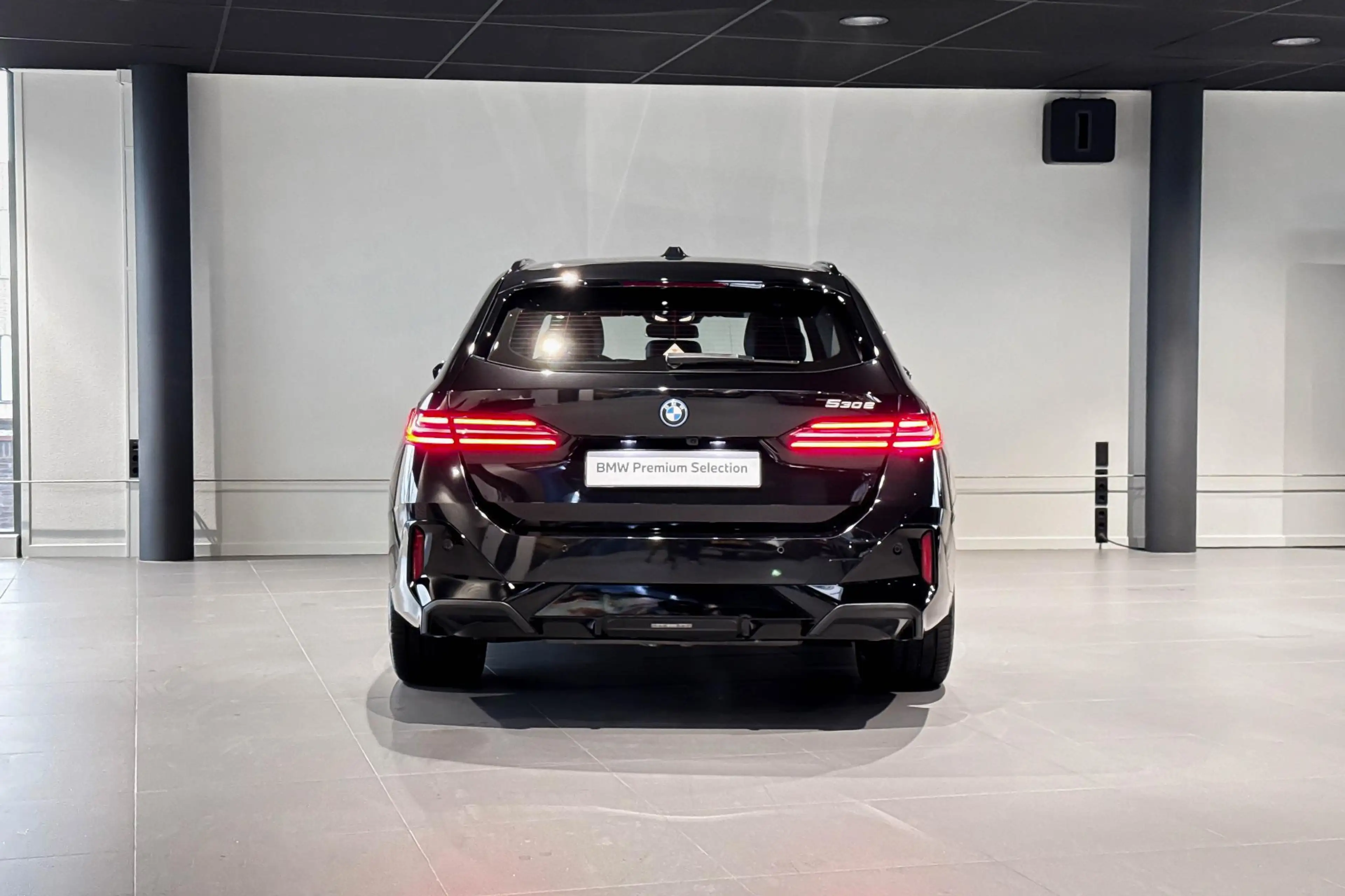 BMW 530 5 Serie Touring 530e M Sport | trekhaak — photo 7