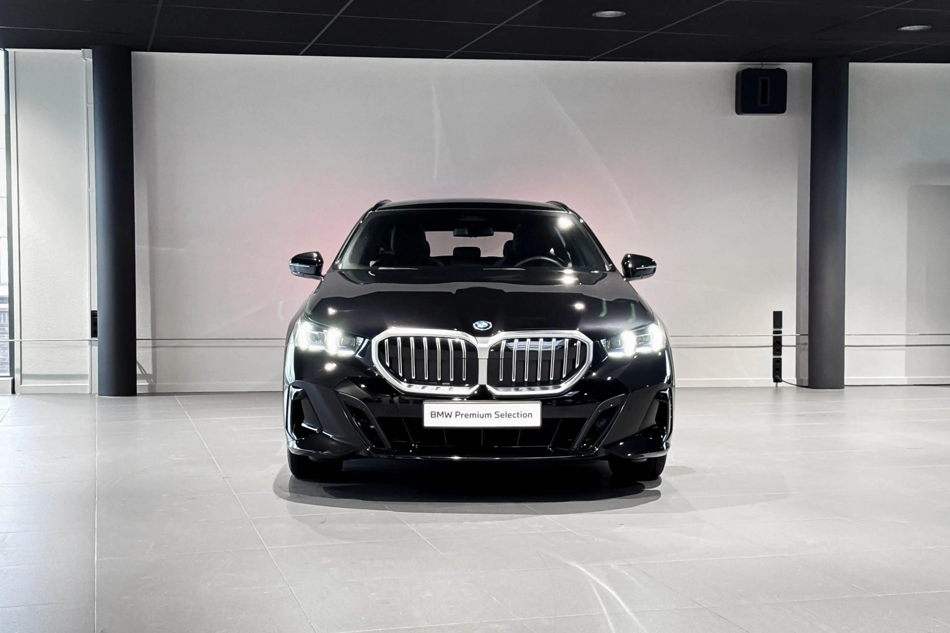 BMW 530 5 Serie Touring 530e M Sport | trekhaak — photo 5