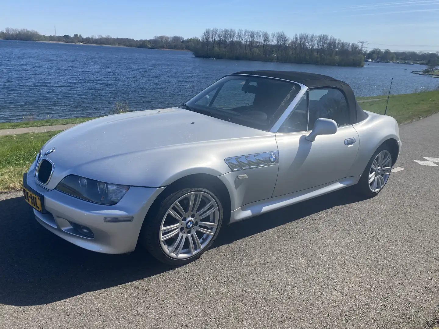 BMW 1.9i Line Сірий - 1