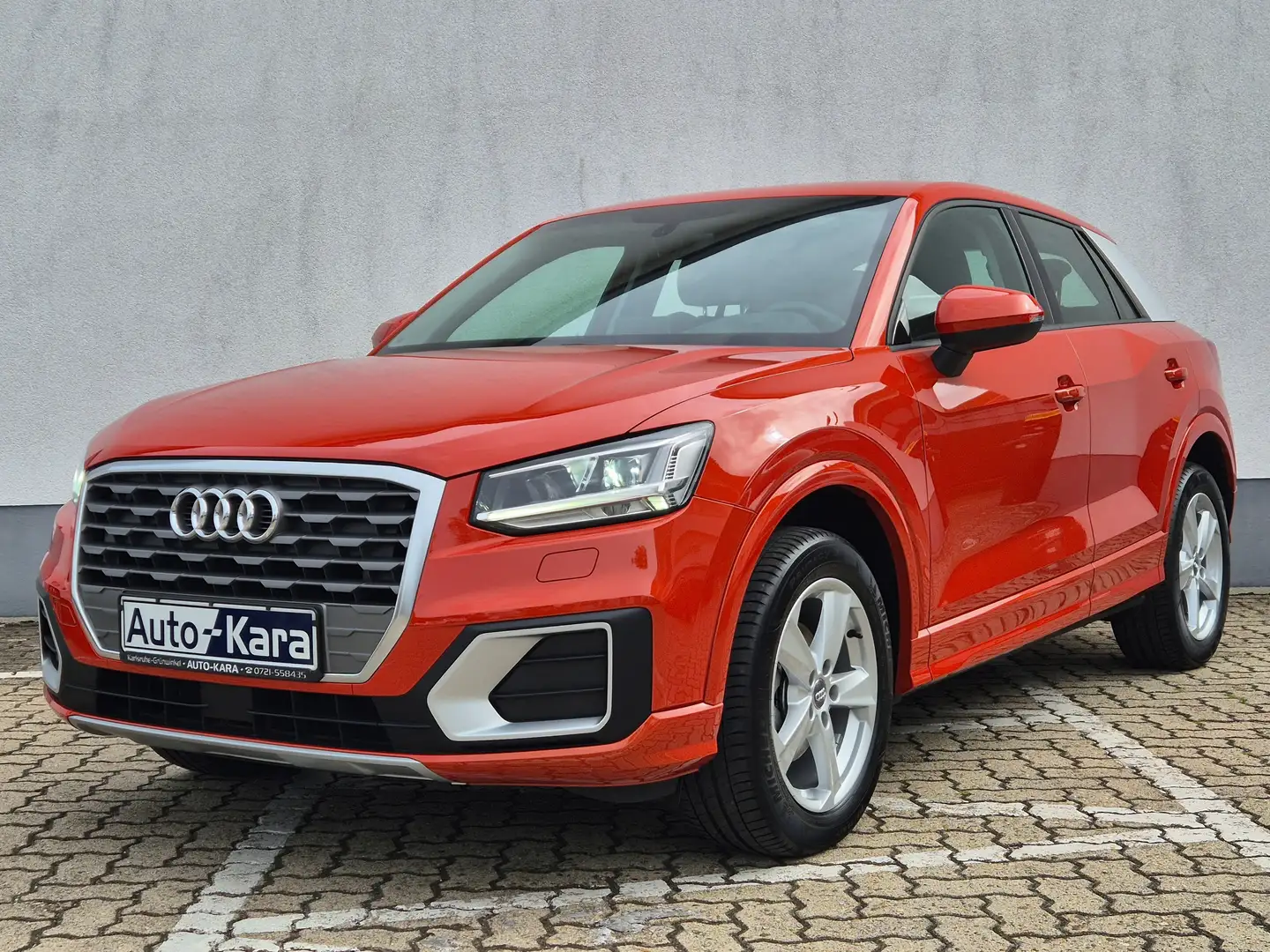 Audi Q2 30 TDI sport*LED-Scheinwerfer*PDC*DAB*Audi Sound* Orange - 1