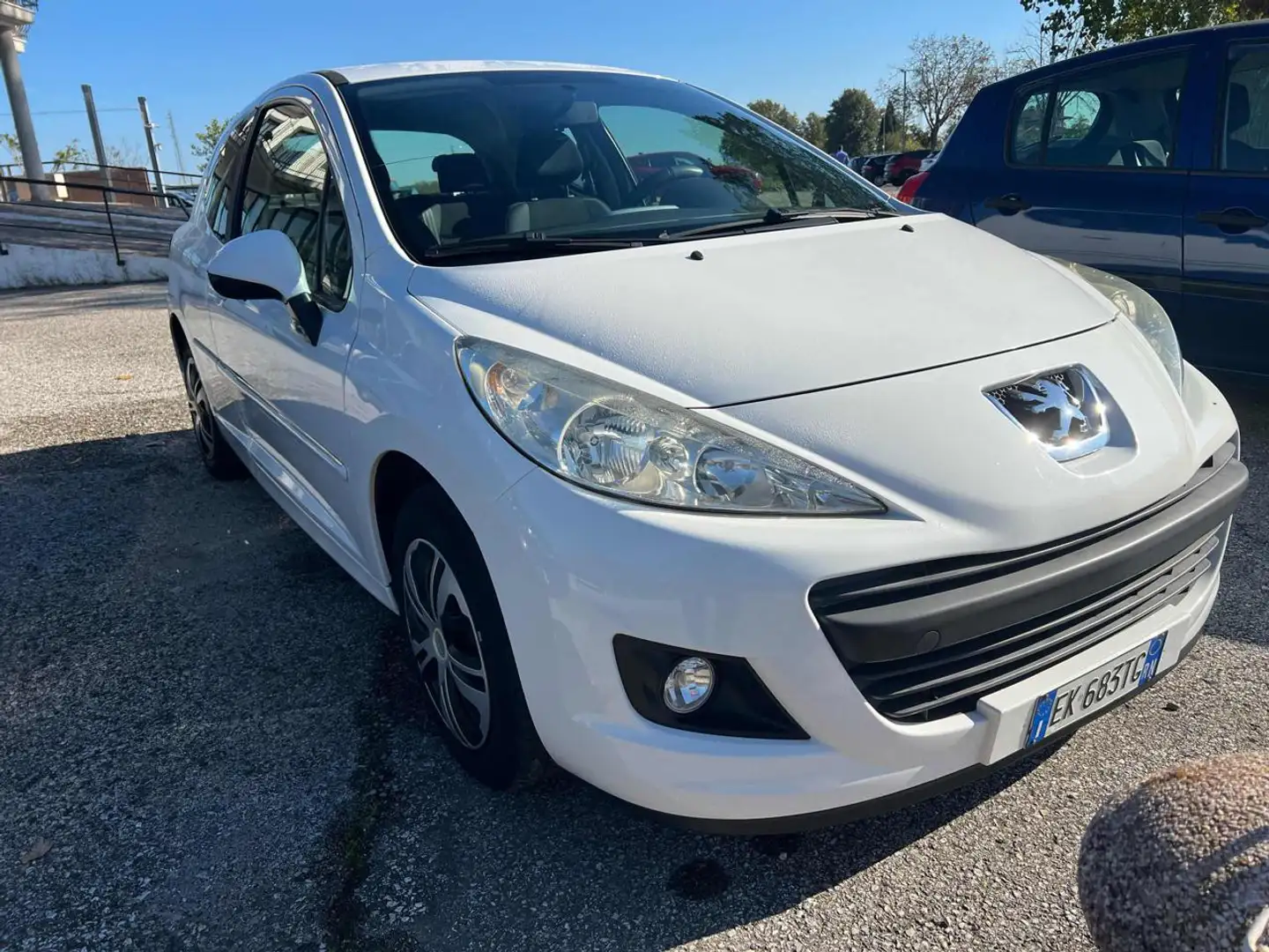 Peugeot 207 1.4 8V 75CV 3p. Energie ECO GPL Bianco - 2