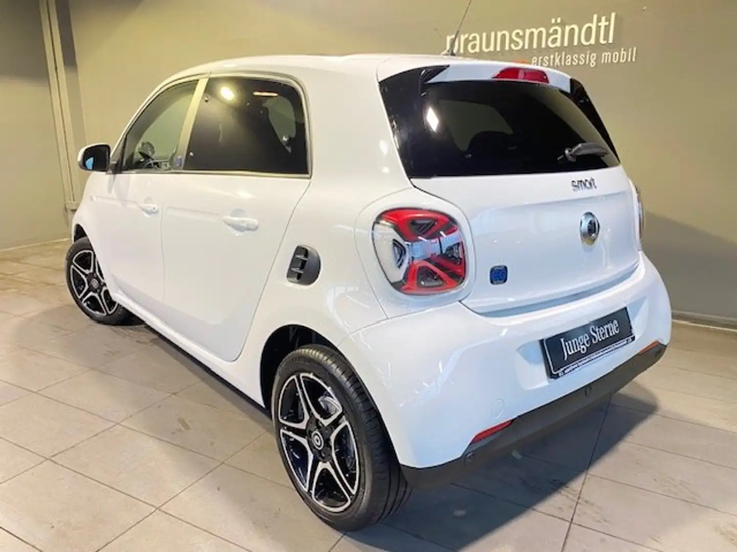 smart forFour EQ FORFOUR PULSE/22KW/16"/EXCL/RFK+EPH/SHZ/PANO Bianco - 2