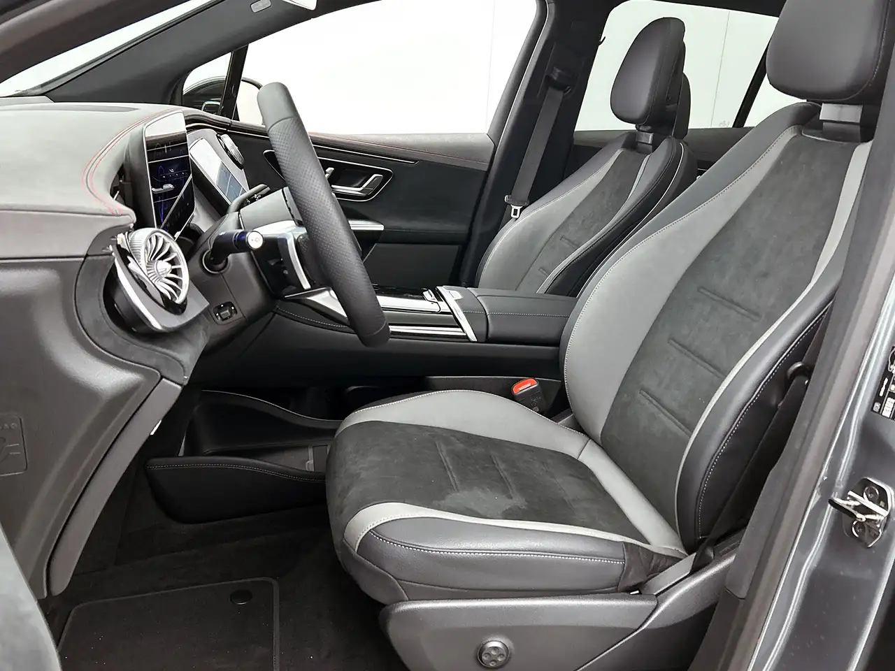 Mercedes-Benz EQE SUV 2026
