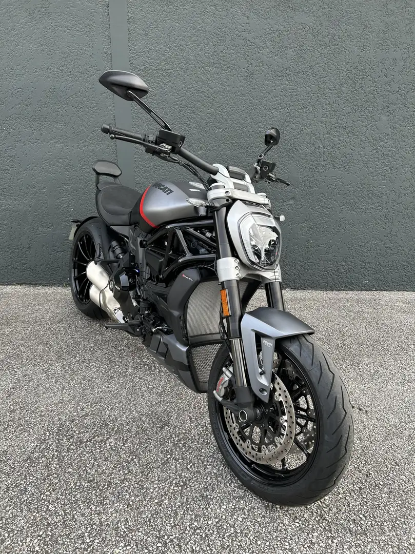 Ducati XDiavel Gri - 2