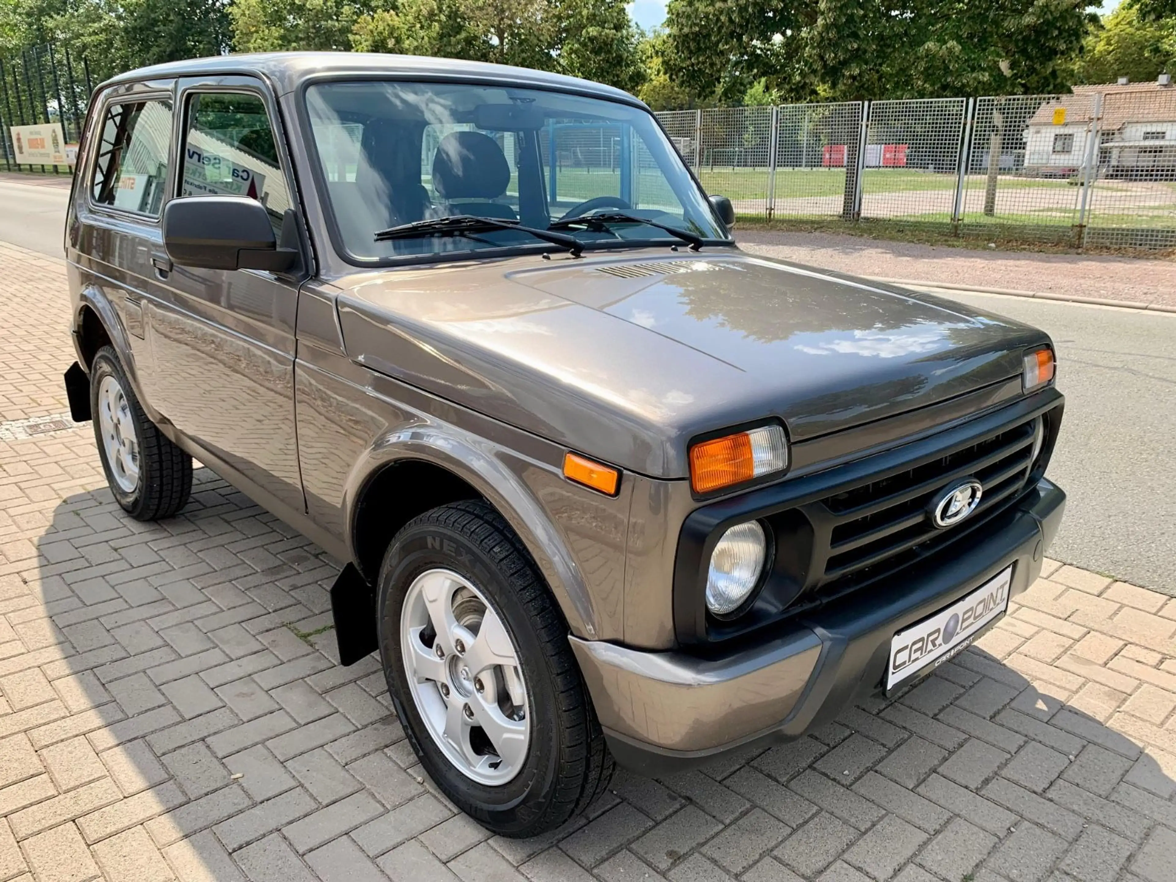 Lada Niva 1.Hand, Modell: Urban, Sitzheizg., el. FH — photo 2