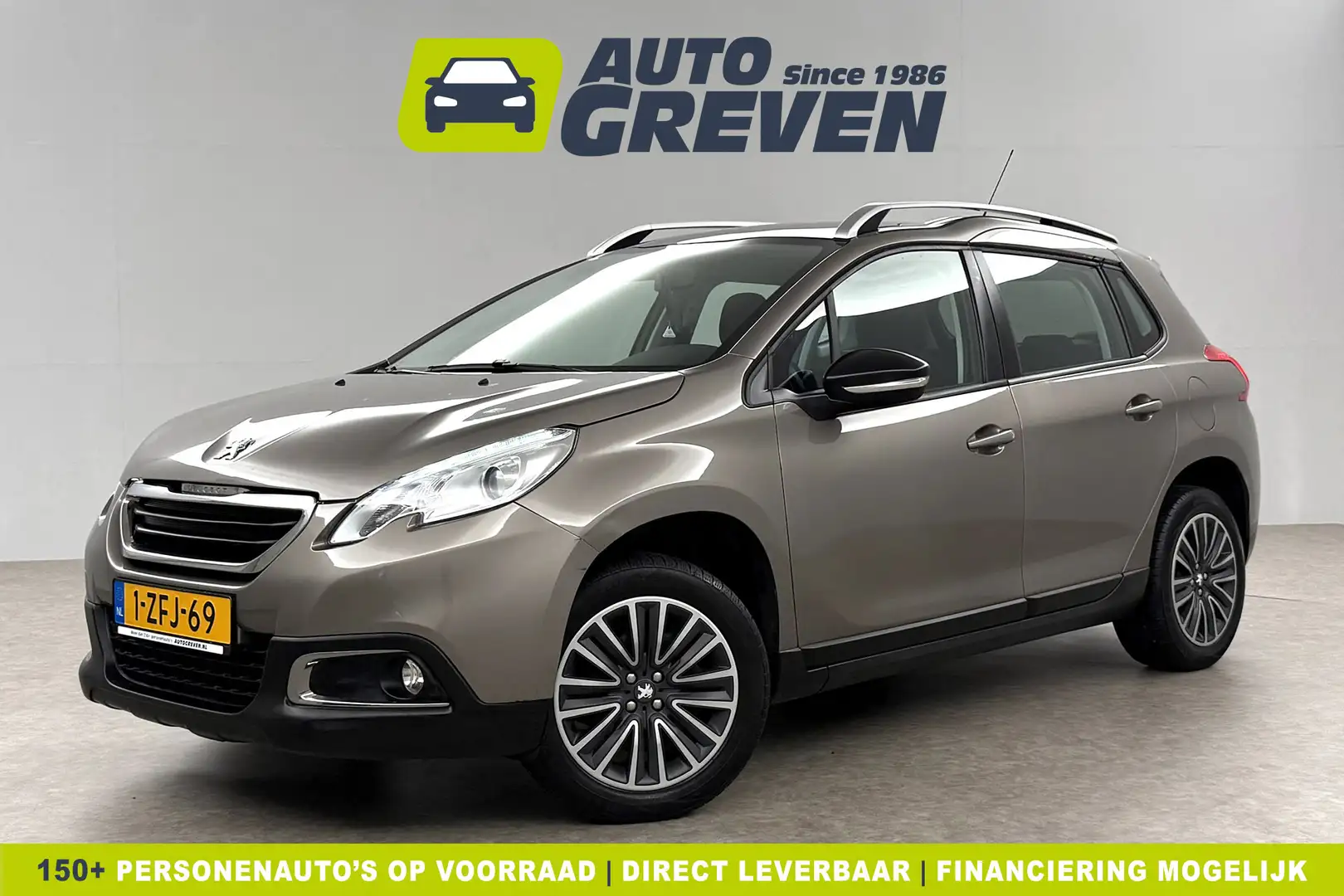 Peugeot 2008 1.2 PureTech Pano Airco Trekhaak LED Navigatie Par Beige - 1