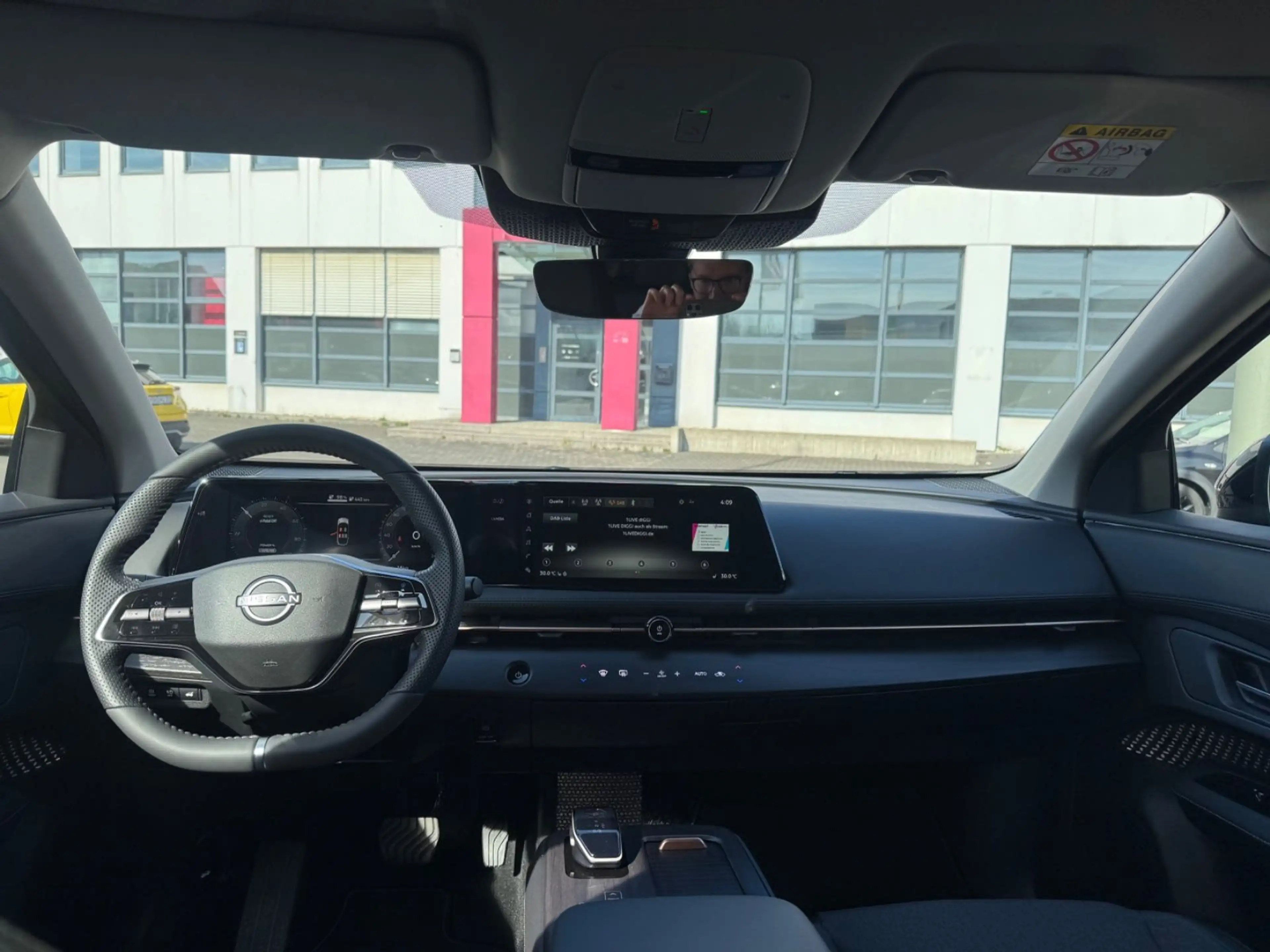 Nissan Ariya 87kWh e-4ORCE Allrad 225kW Advance Pack — photo 14