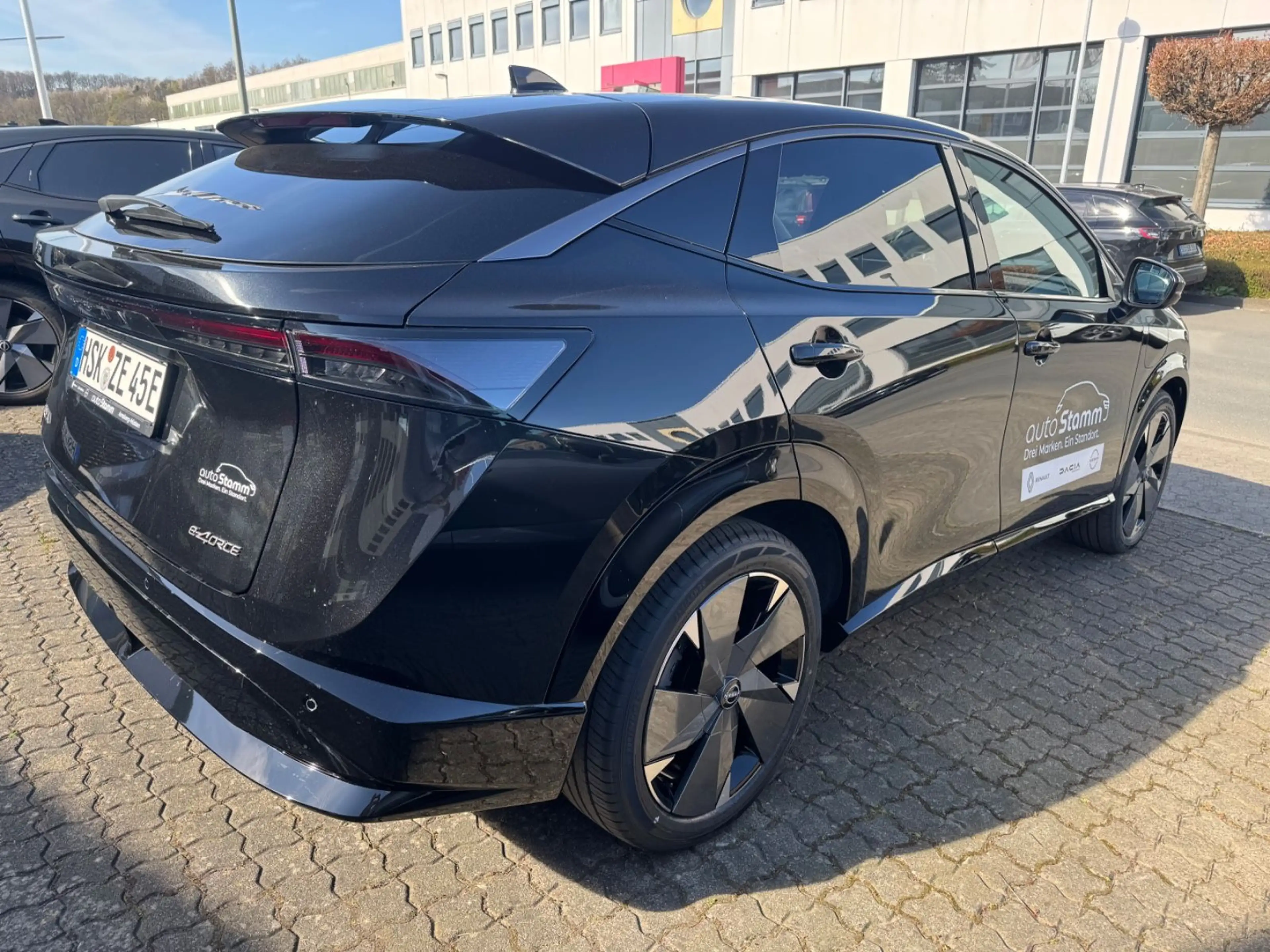 Nissan Ariya 87kWh e-4ORCE Allrad 225kW Advance Pack — photo 12