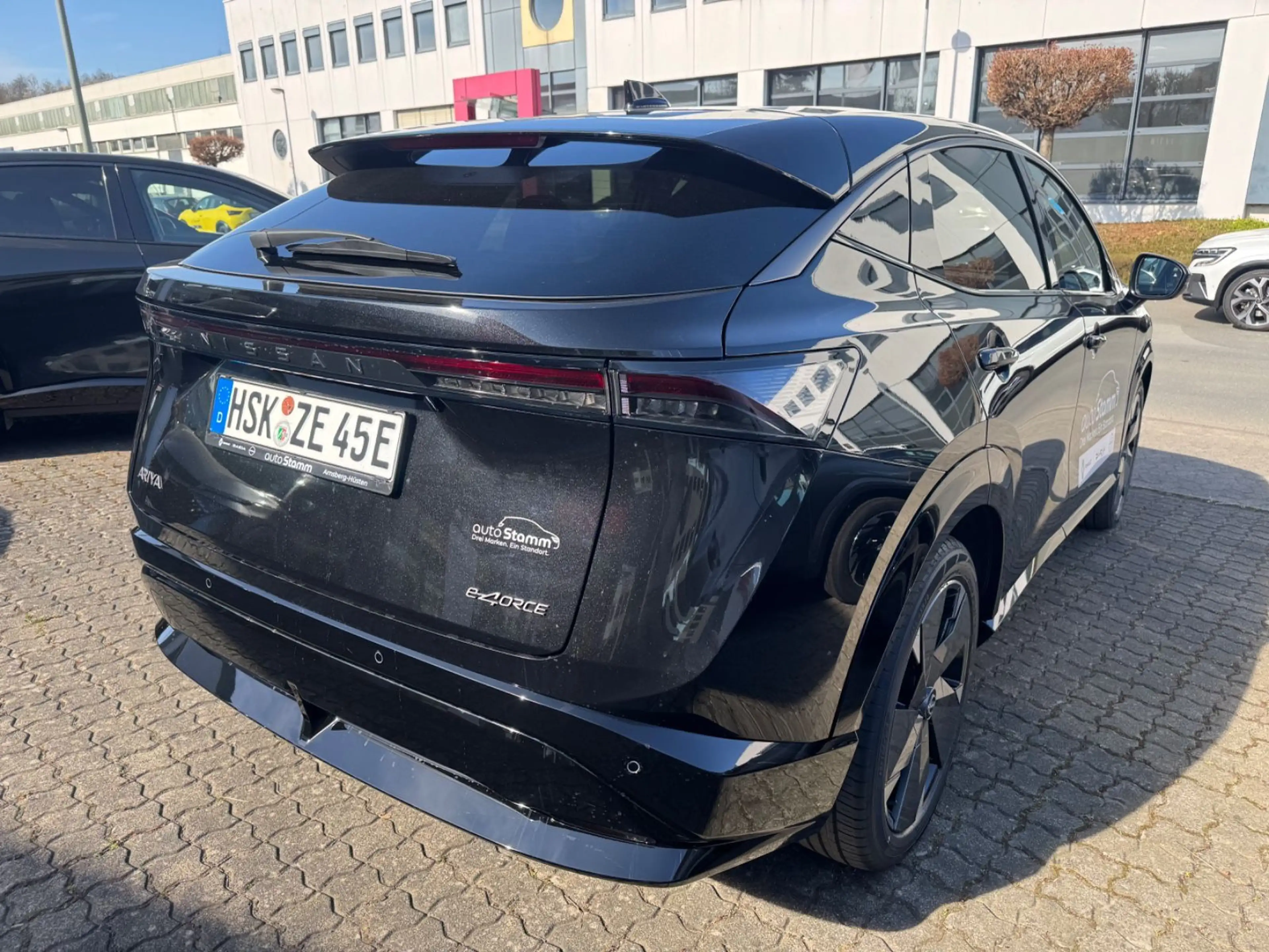 Nissan Ariya 87kWh e-4ORCE Allrad 225kW Advance Pack — photo 11