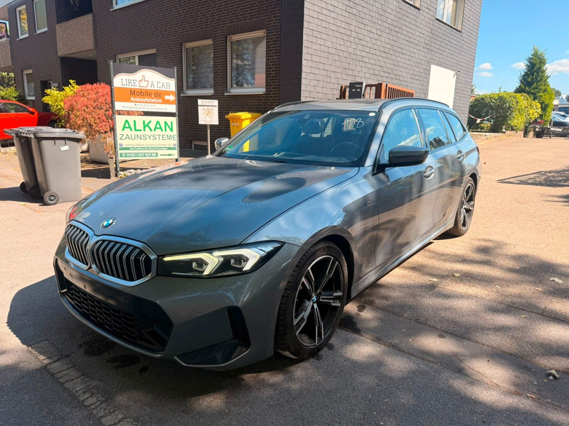 BMW 320 d Touring Aut. M Sport//PANO//KLIMA//NAVI