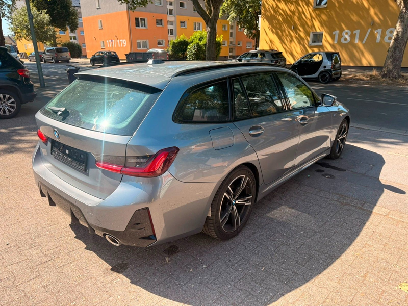 BMW 320 d Touring Aut. M Sport//PANO//KLIMA//NAVI — photo 3