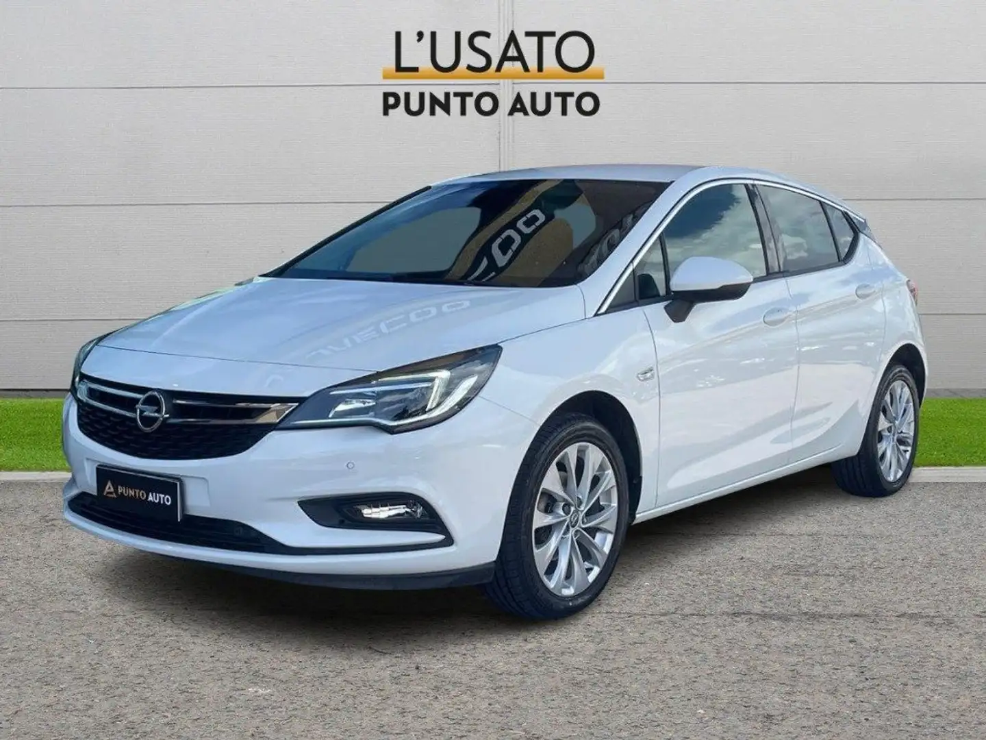 Opel Astra 1.4 Turbo EcoM Innovation Blanc - 1