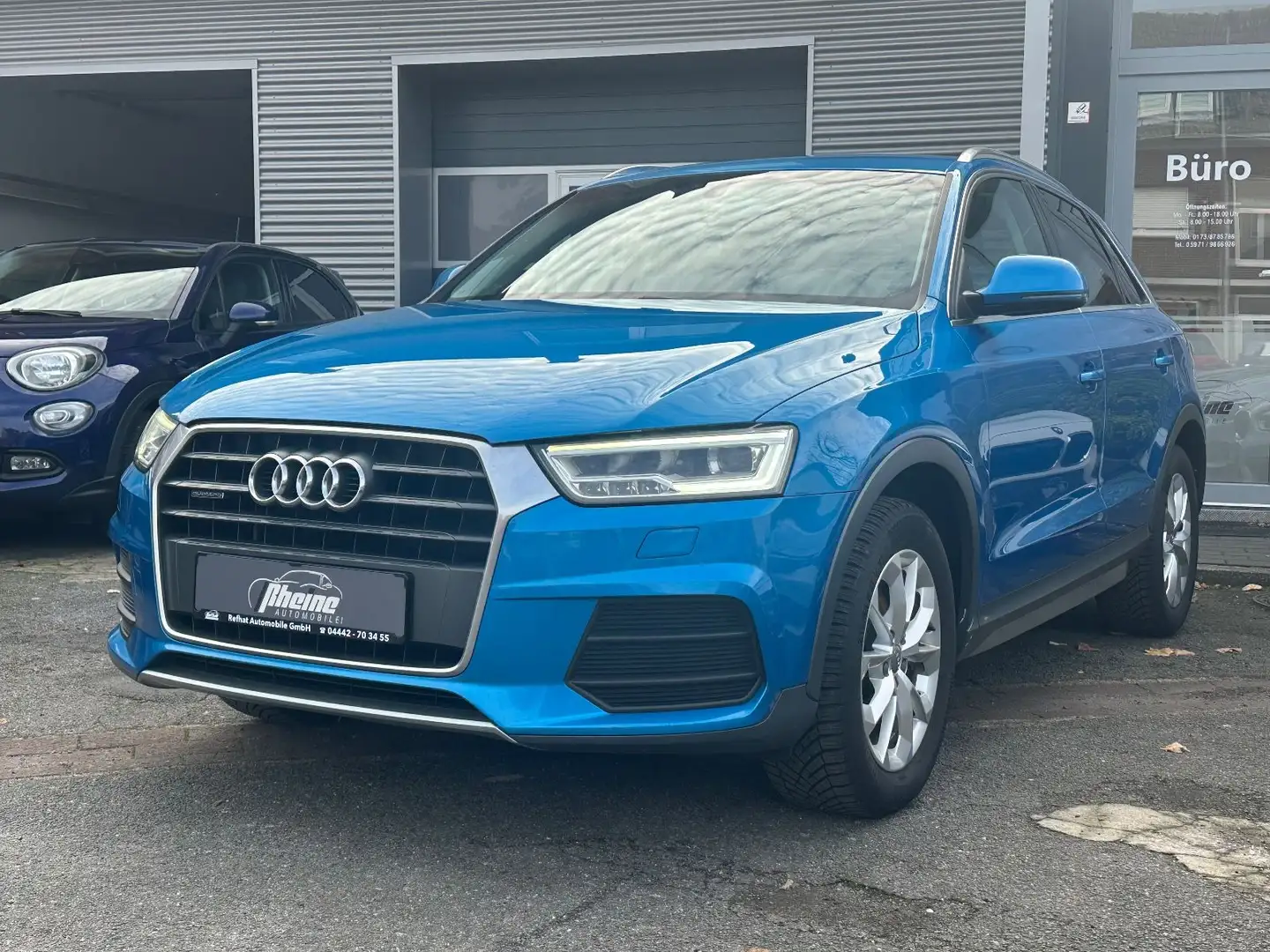 Audi Q3 design quattro*LED*PDC*SHZ*NAVI*TOP Blau - 2
