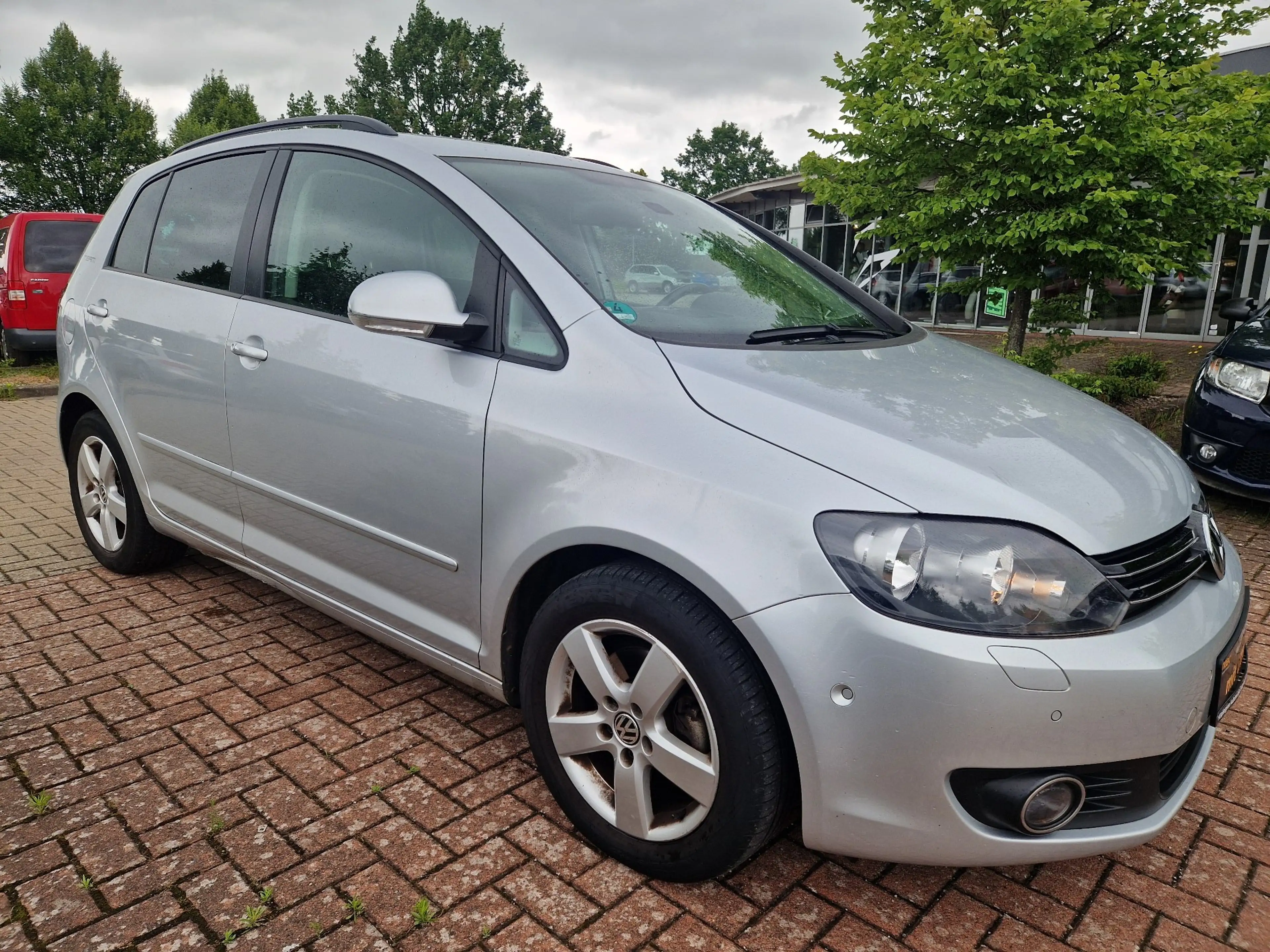 Volkswagen Golf Plus Golf VI Plus Diesel 1.6 TDI DPF BlueMotion Technology DSG Team — photo 2
